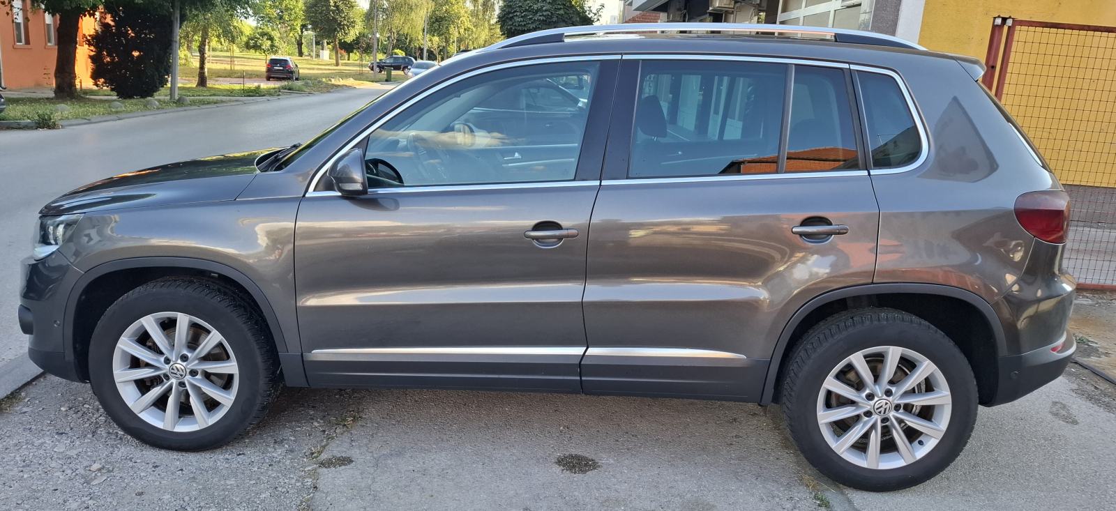 VW Tiguan 2,0 TDI automatik, 4x4, napravljen servis, bez ulaganja, fotografija 2