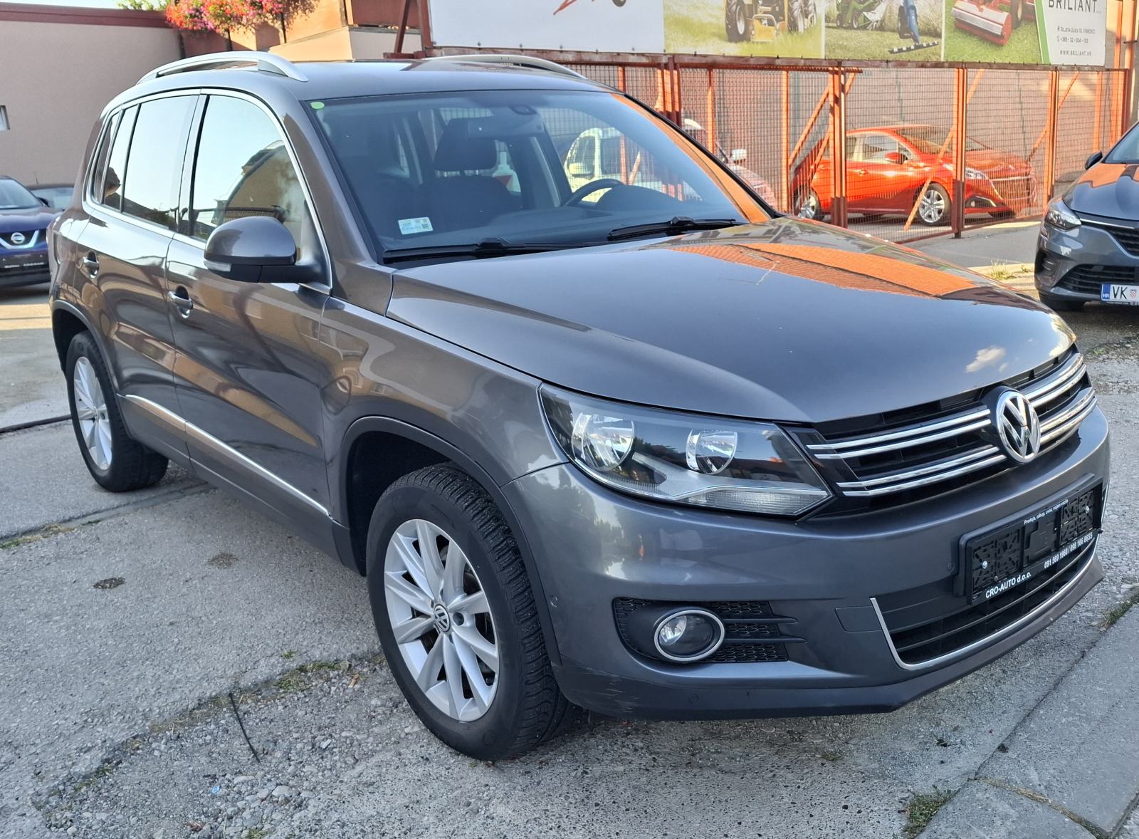 VW Tiguan 2,0 TDI automatik, 4x4, napravljen servis, bez ulaganja, fotografija 4