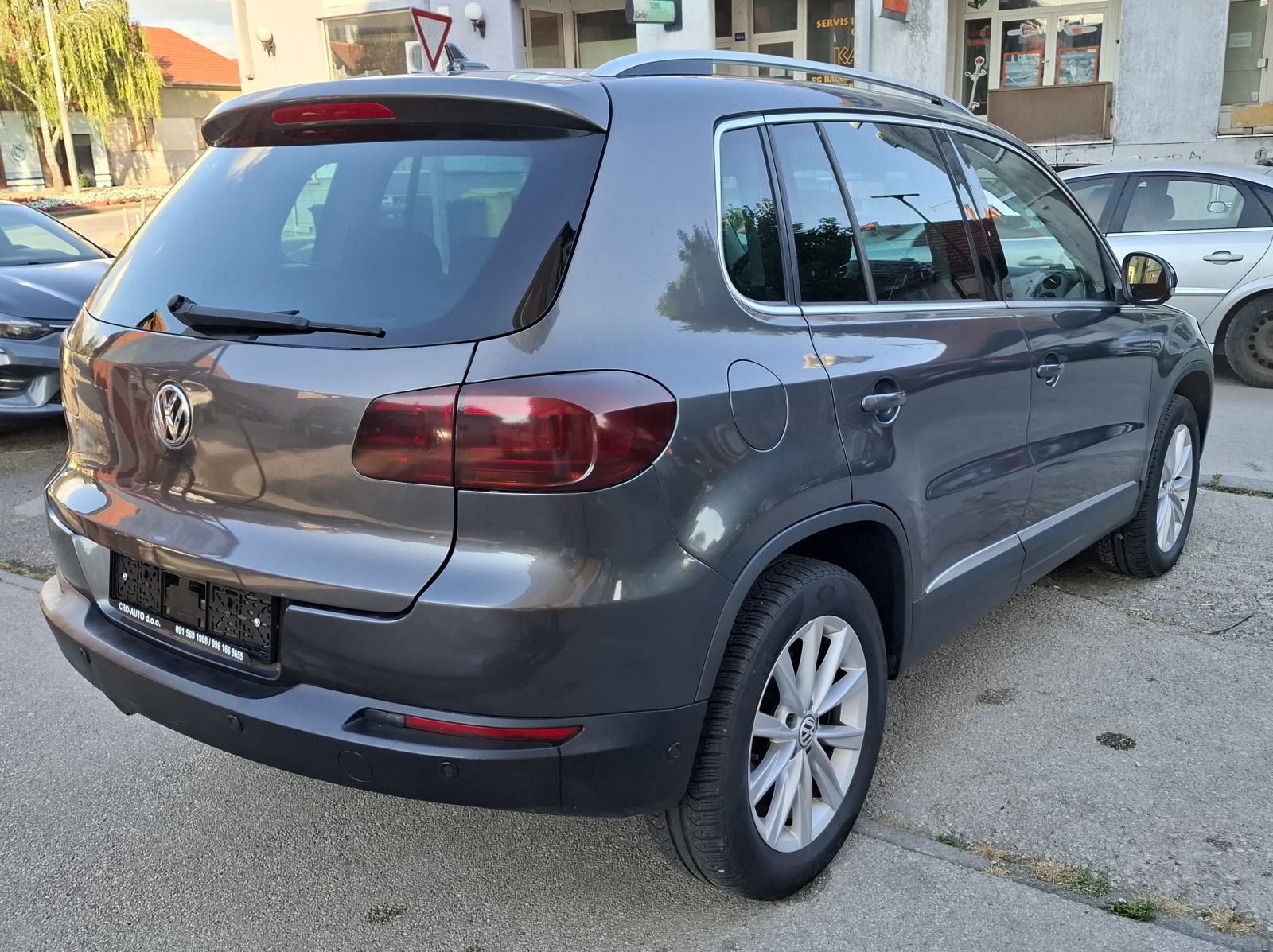 VW Tiguan 2,0 TDI automatik, 4x4, napravljen servis, bez ulaganja, fotografija 6