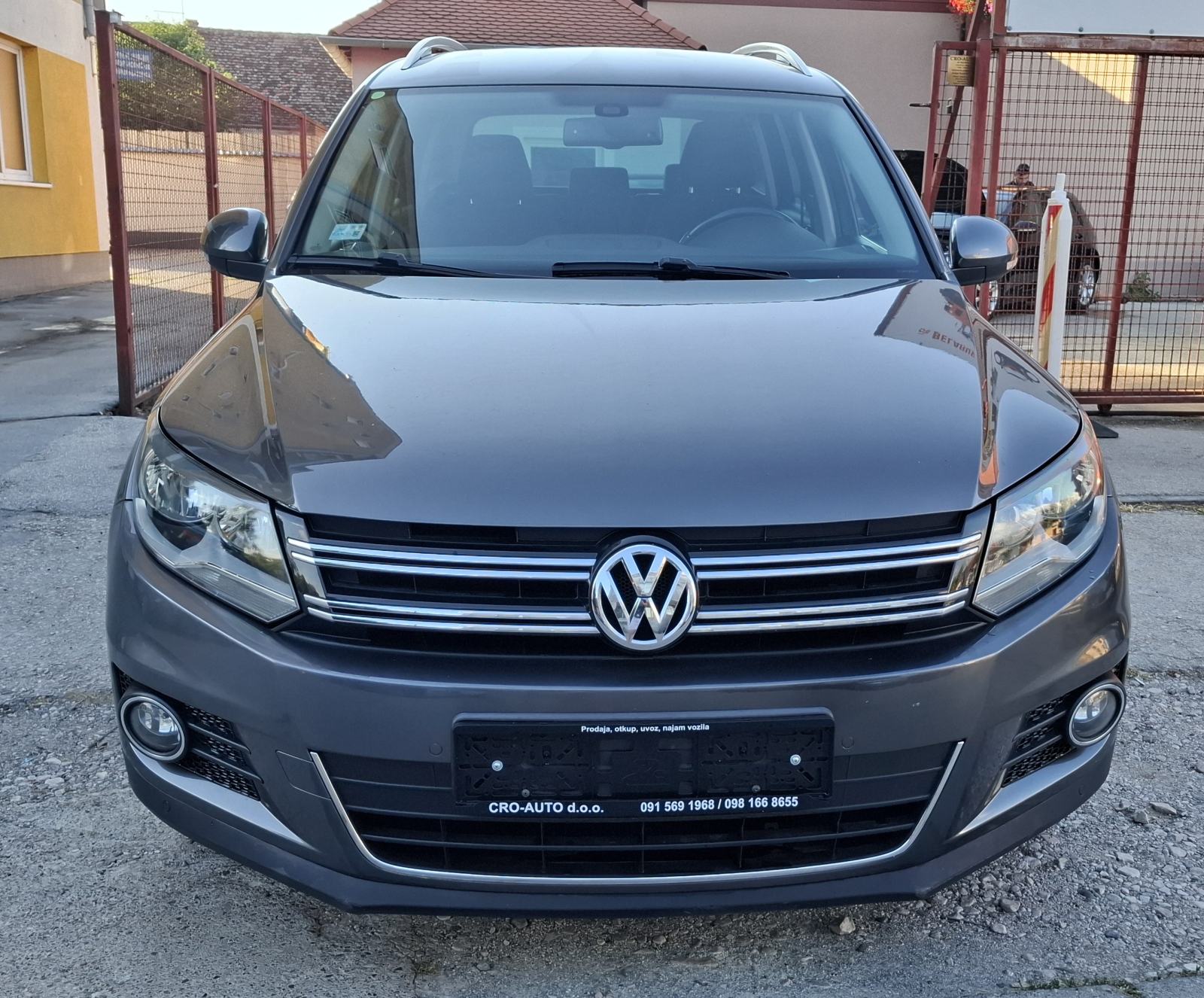 VW Tiguan 2,0 TDI automatik, 4x4, napravljen servis, bez ulaganja, fotografija 7
