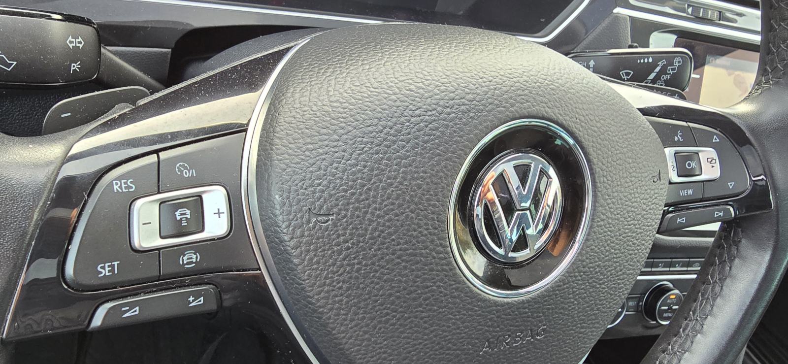 VW Tiguan 2,0 TDI DSG AUTOMTIC R-LINE VIRTUAL- PANORAMA MATRIX, fotografija 11