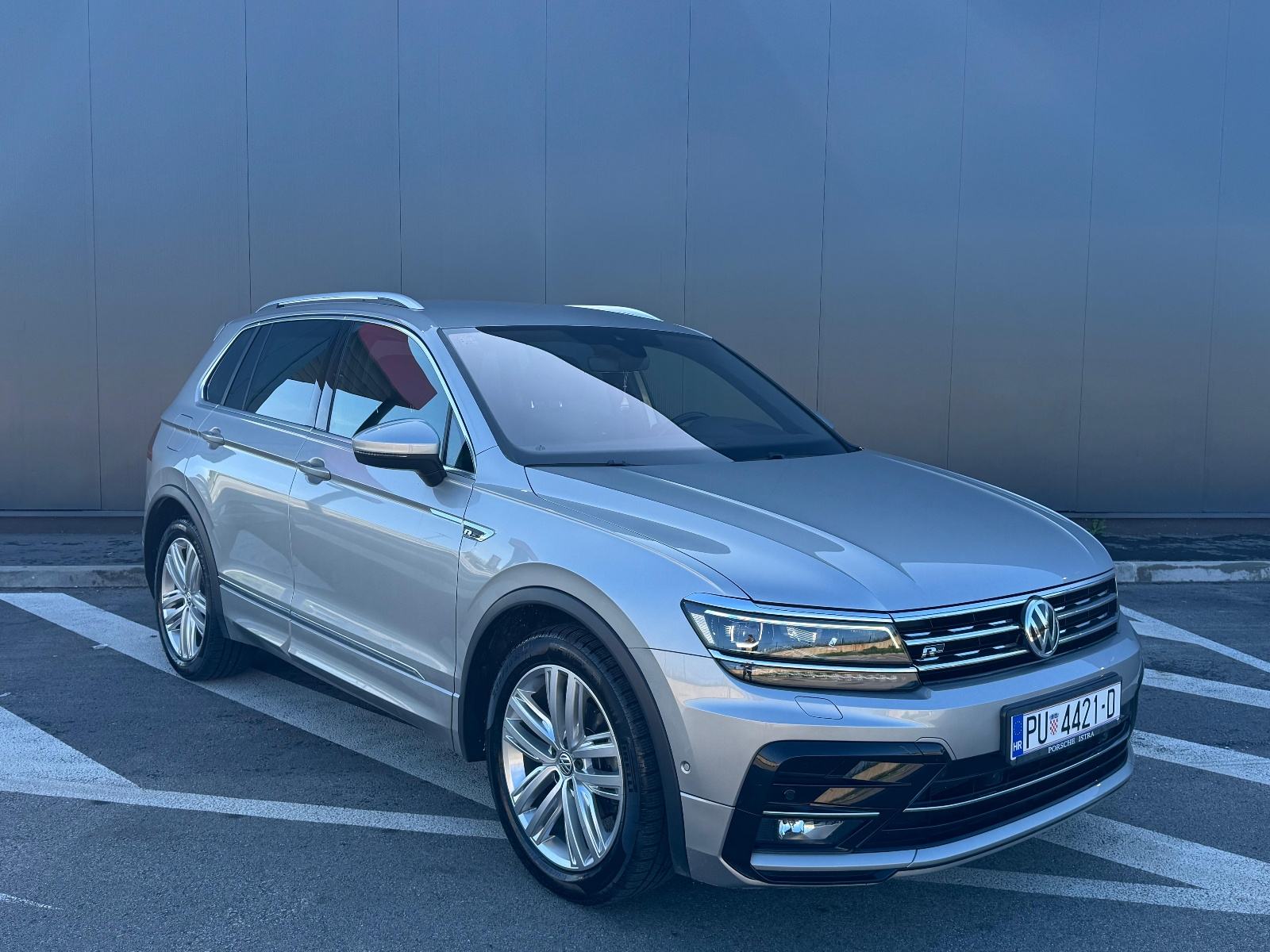 VW TIGUAN 2.O TDI DSG R - LINE, fotografija 3