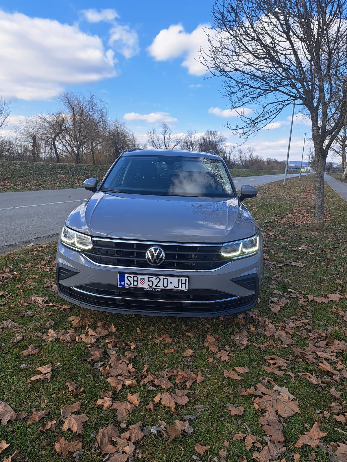 2021 VW Tiguan 2,0 TDI automatik reg. do 02/2027, fotografija 4
