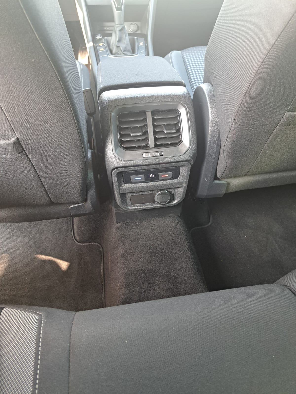 2021 VW Tiguan 2,0 TDI automatik reg. do 02/2027, fotografija 15