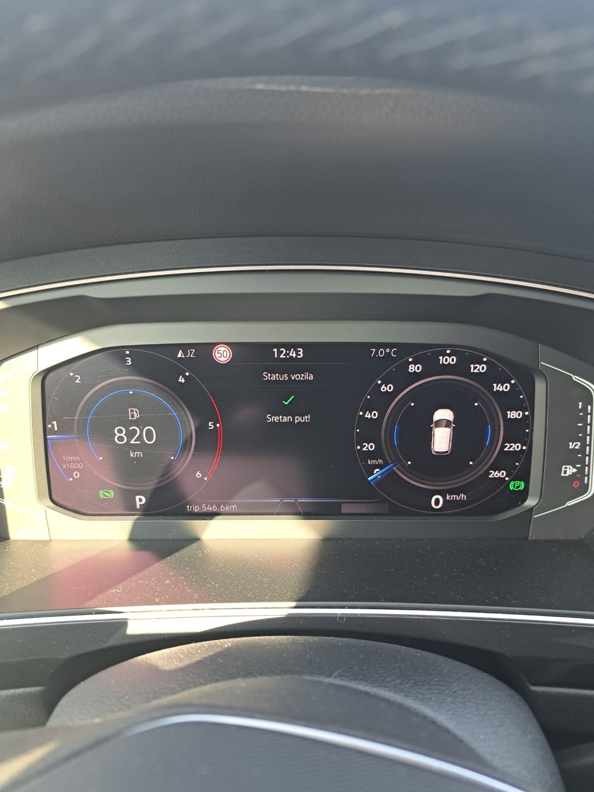 2021 VW Tiguan 2,0 TDI automatik reg. do 02/2027, fotografija 16
