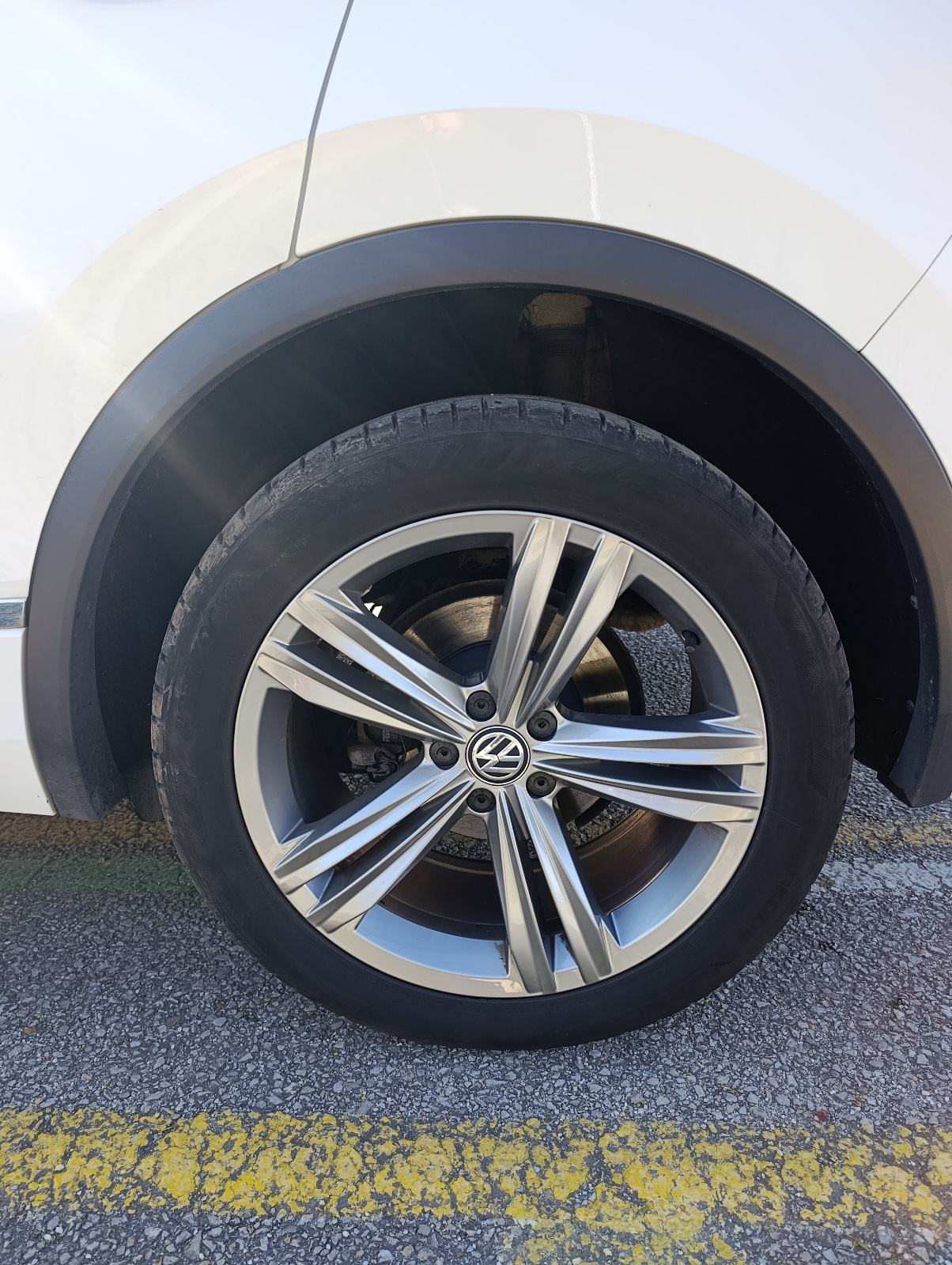 VW Tiguan r-line 4x4, fotografija 8