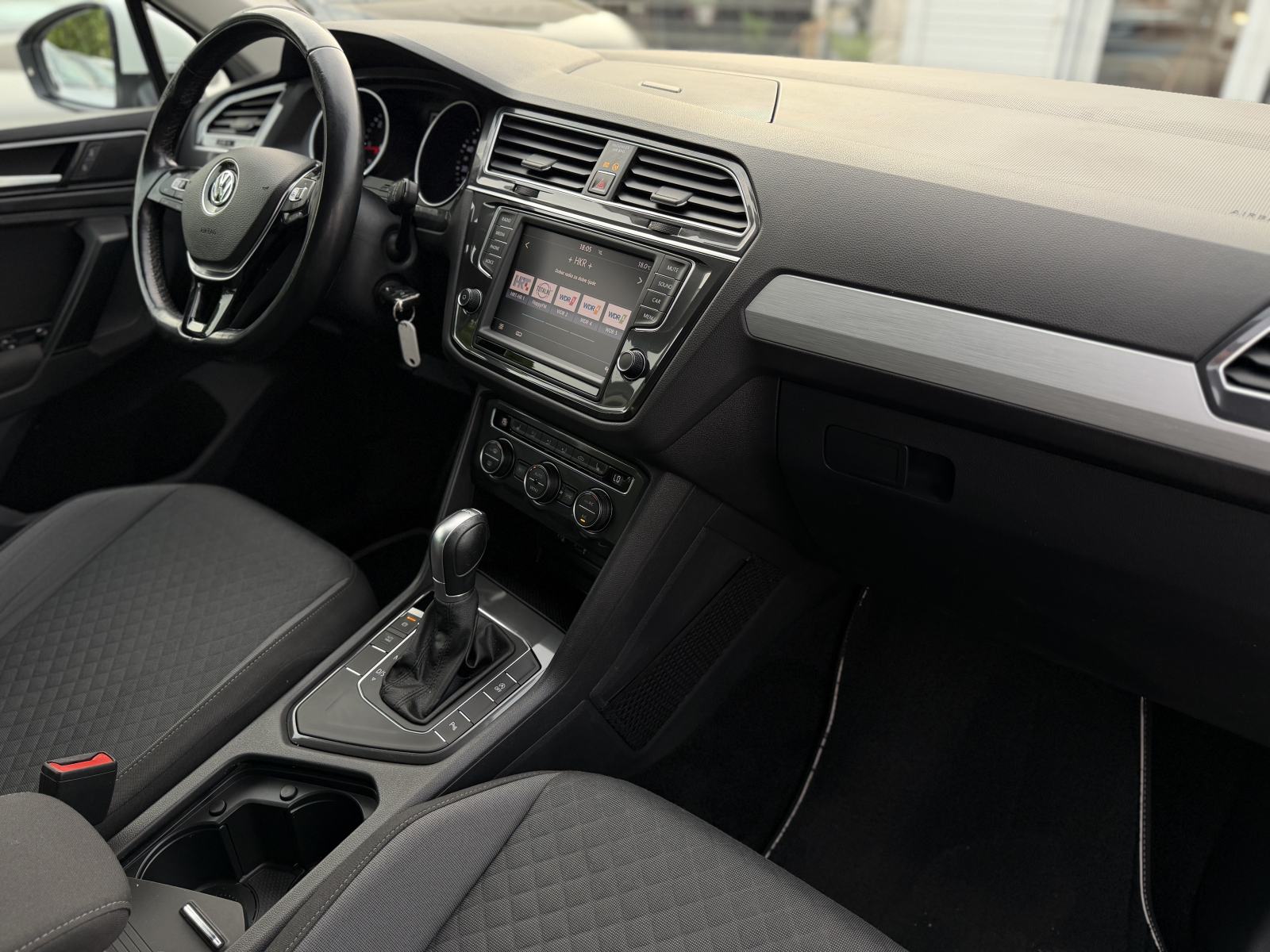 VW Tiguan 2,0 TDI *DSG* *1.vlasnik* *ACC* *Top stanje!* *Jamstvo*, fotografija 17