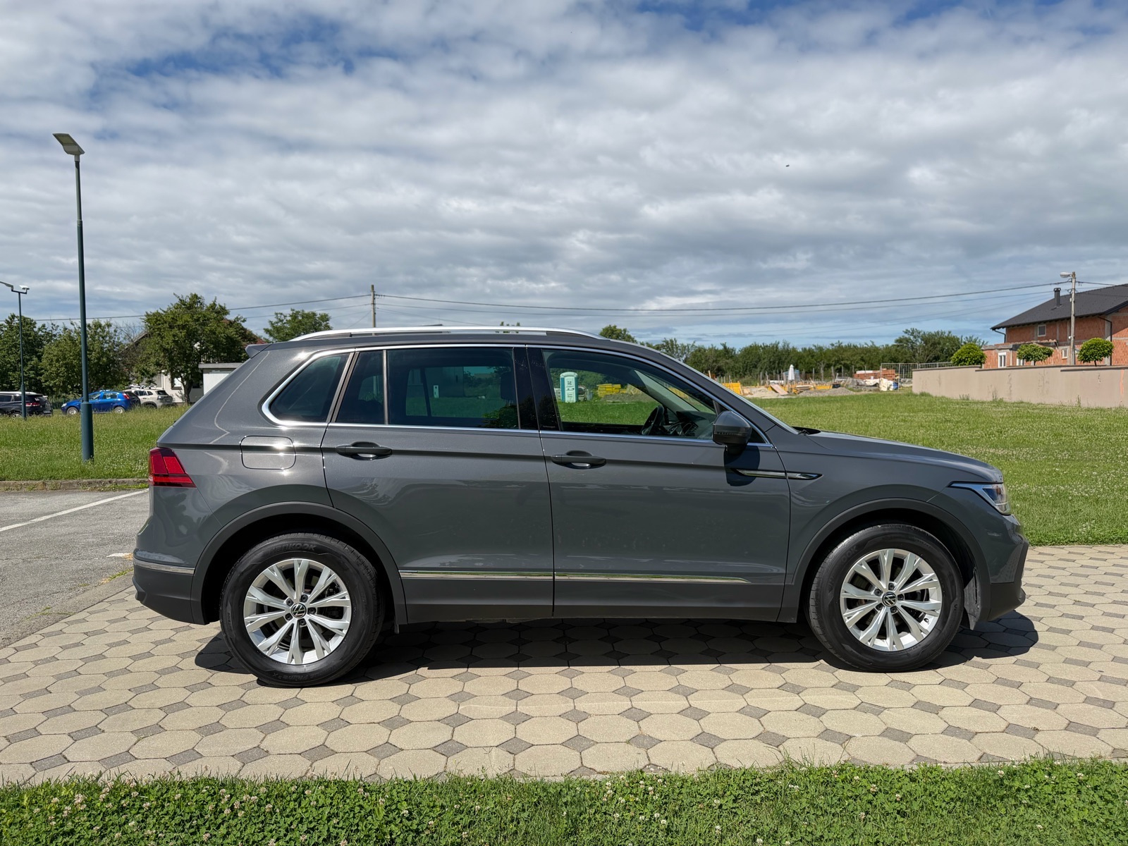 VW Tiguan 2.0 TDI automatik, fotografija 2