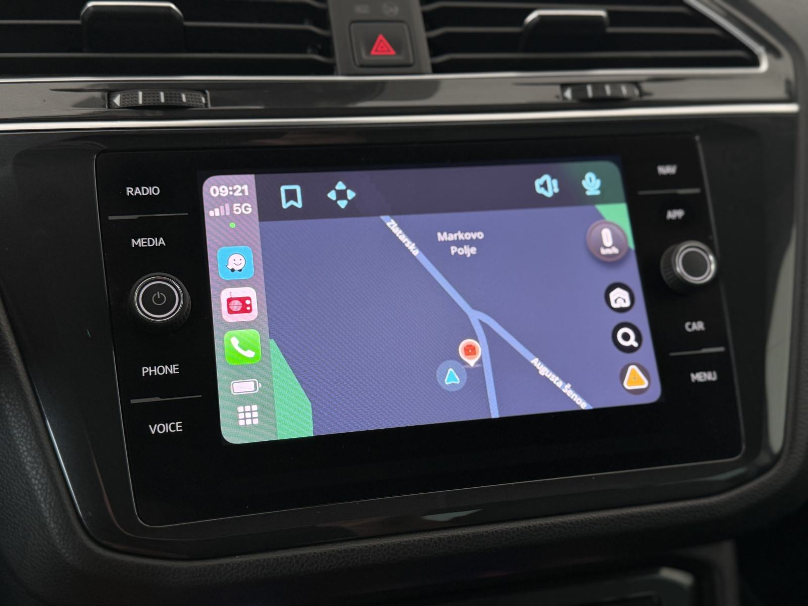 VW Tiguan 2,0 TDI DSG • 4X4 • ACC • JAMSTVO 24MJ • LEASING 0% UČEŠĆA, fotografija 16