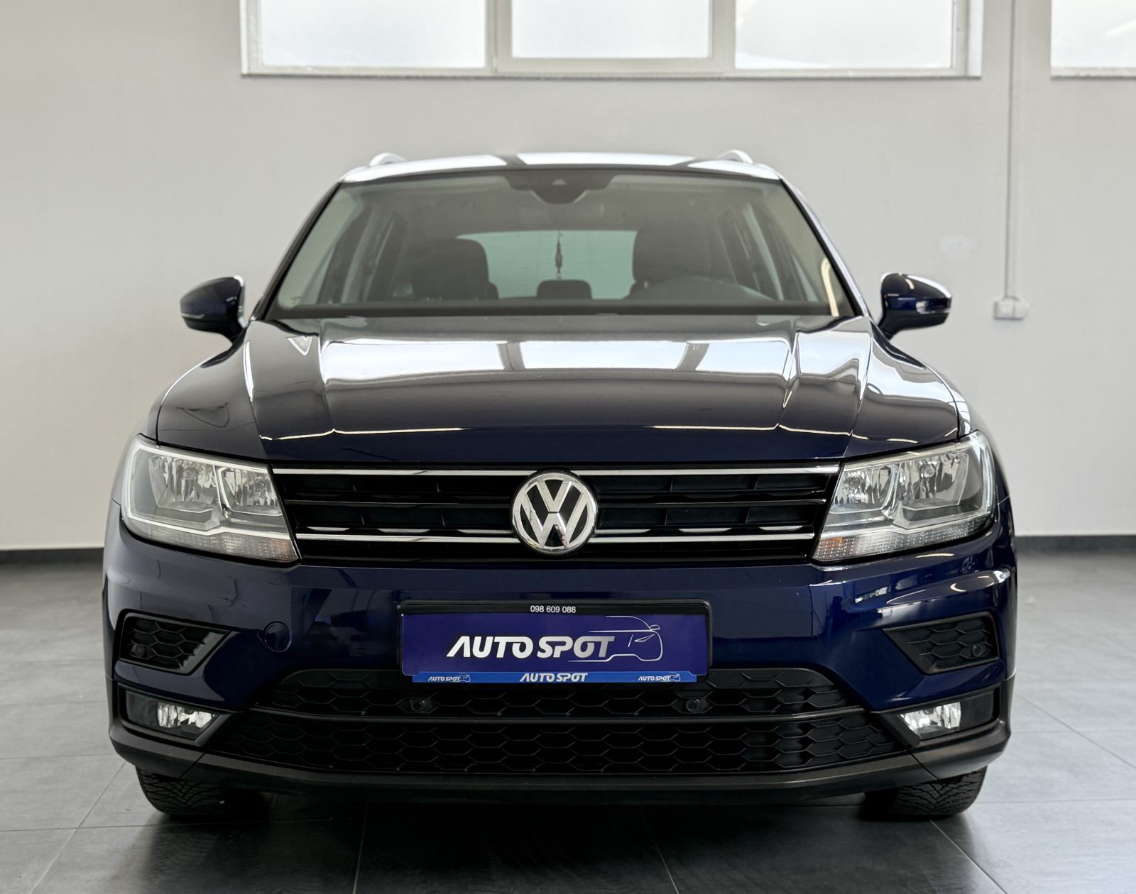 VW Tiguan 2,0 TDI DSG • 4X4 • ACC • JAMSTVO 24MJ • LEASING 0% UČEŠĆA, fotografija 4