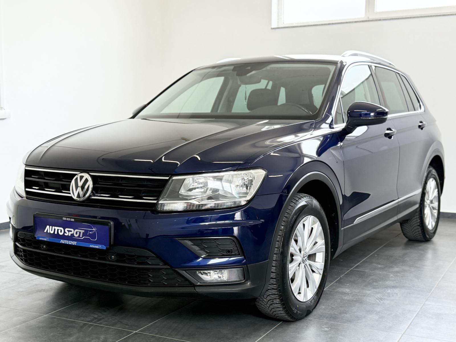 VW Tiguan 2,0 TDI DSG • 4X4 • ACC • JAMSTVO 24MJ • LEASING 0% UČEŠĆA, fotografija 2