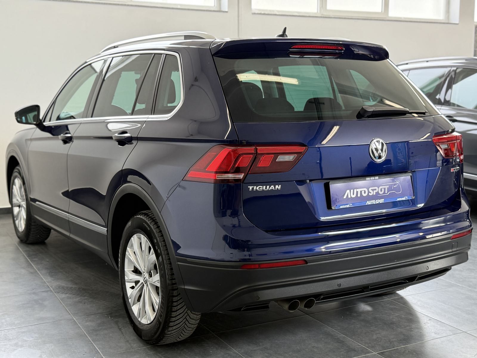 VW Tiguan 2,0 TDI DSG • 4X4 • ACC • JAMSTVO 24MJ • LEASING 0% UČEŠĆA, fotografija 6