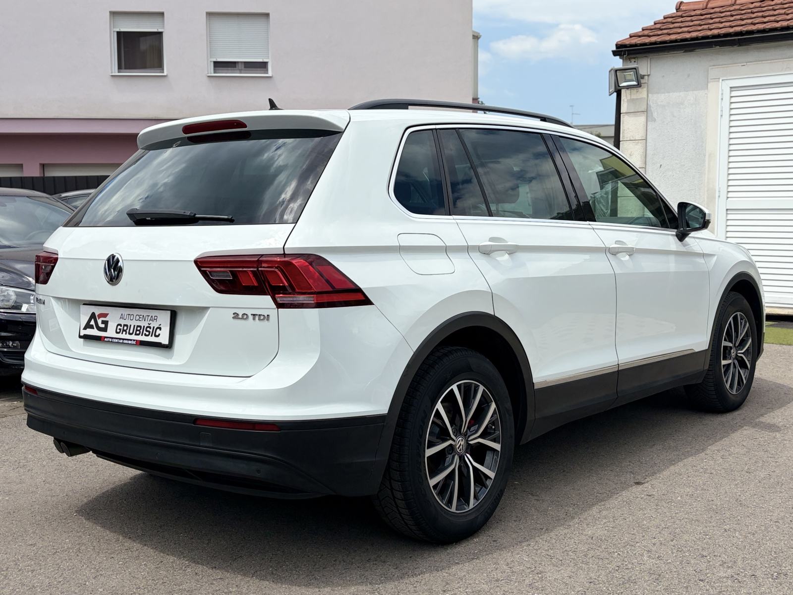 VW Tiguan 2,0 TDI *DSG* *1.vlasnik* *ACC* *Top stanje!* *Jamstvo*, fotografija 13