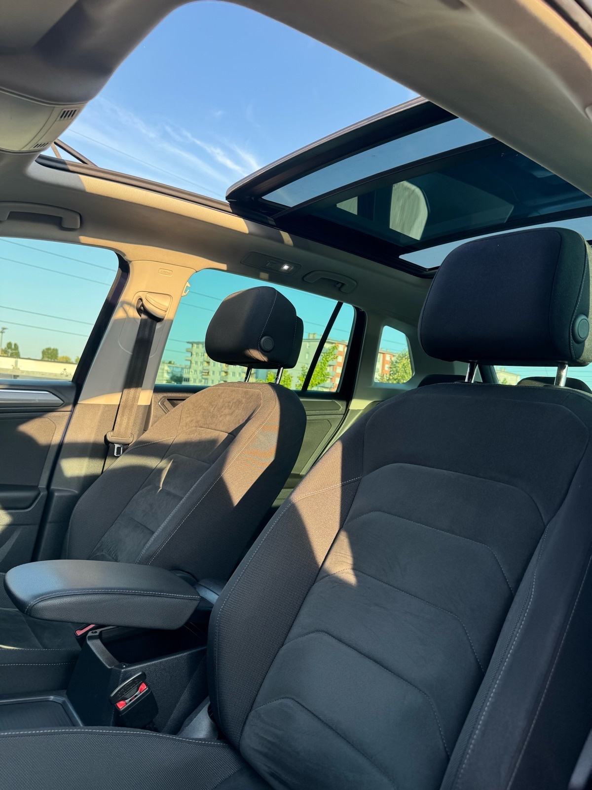 VW Tiguan 2,0 TDI DSG *HIGHLINE*PANO*, fotografija 7