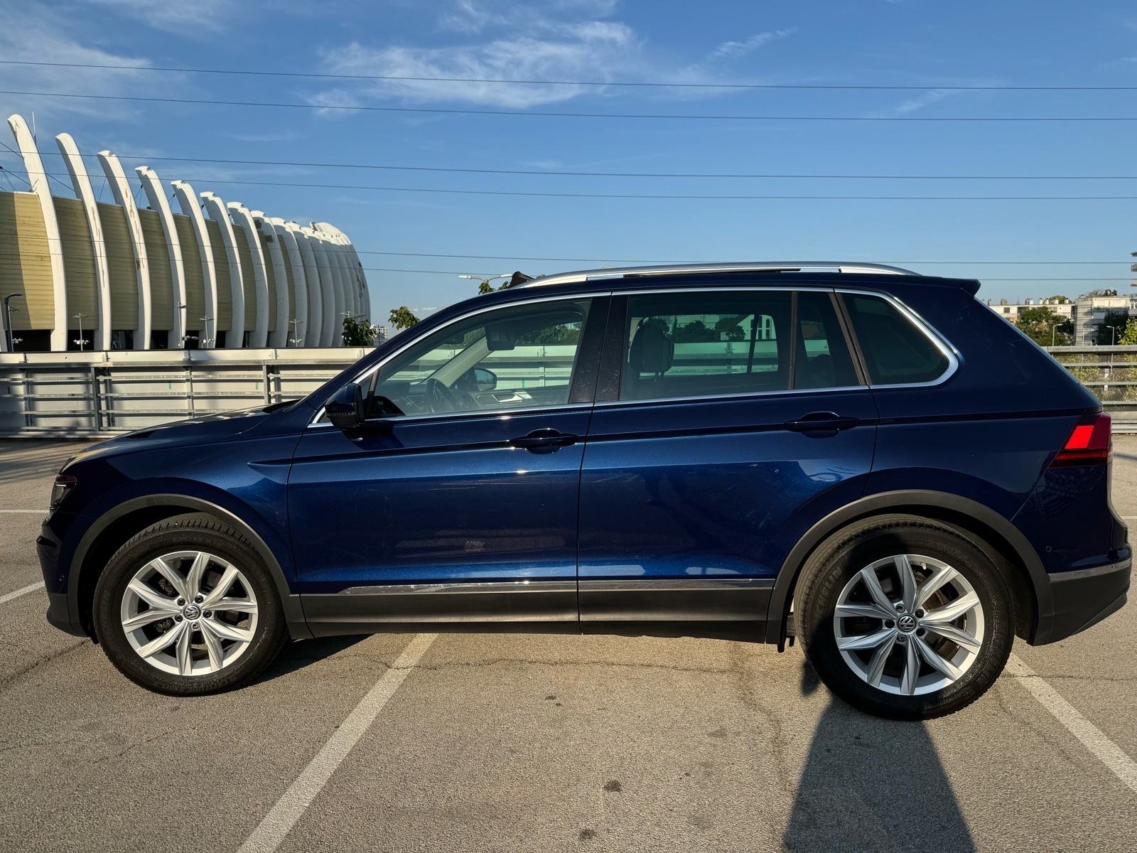 VW Tiguan 2,0 TDI DSG *HIGHLINE*PANO*, fotografija 4