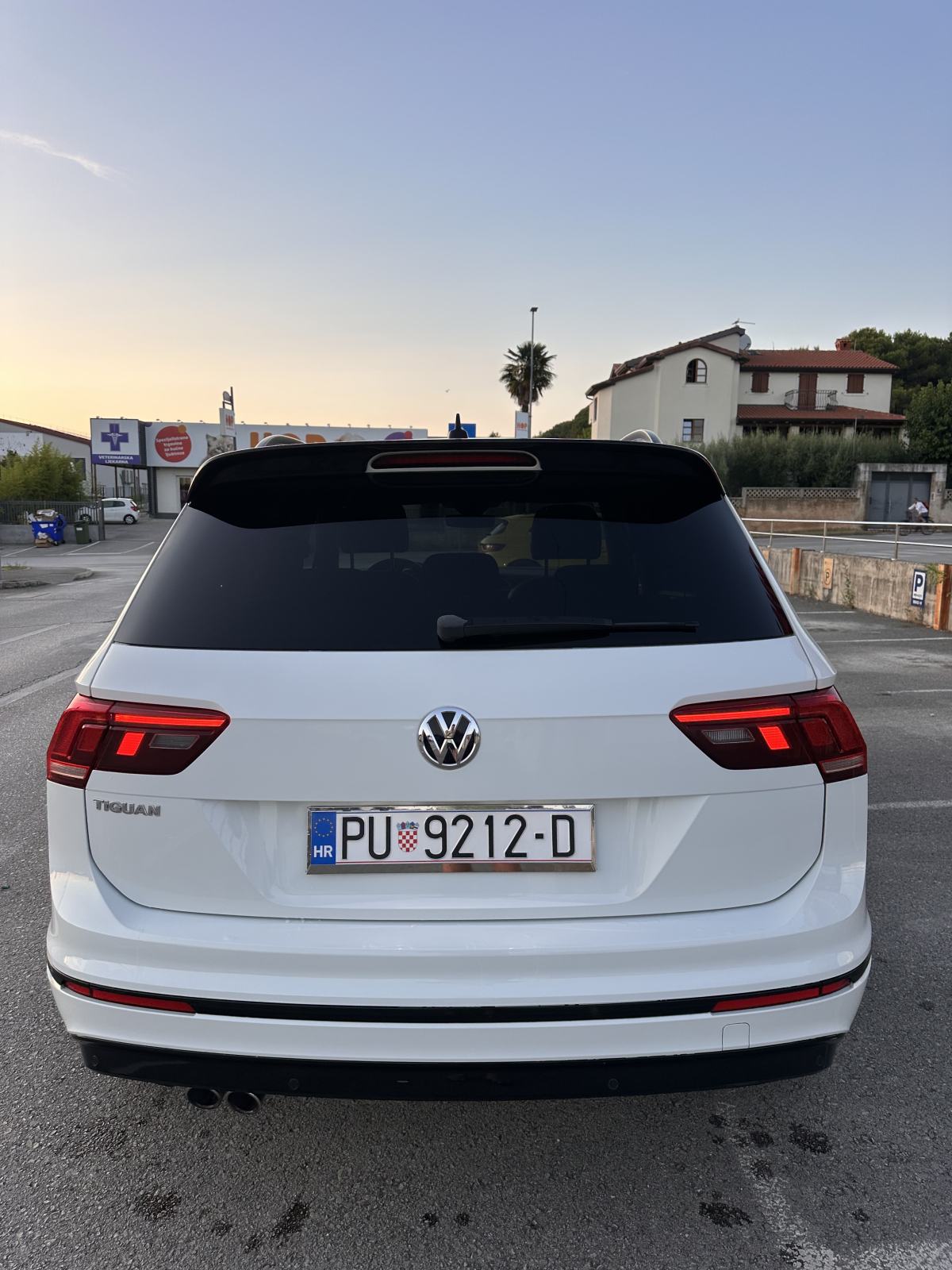 VW Tiguan 2,0 TDI R-line digital Cockpit, fotografija 4