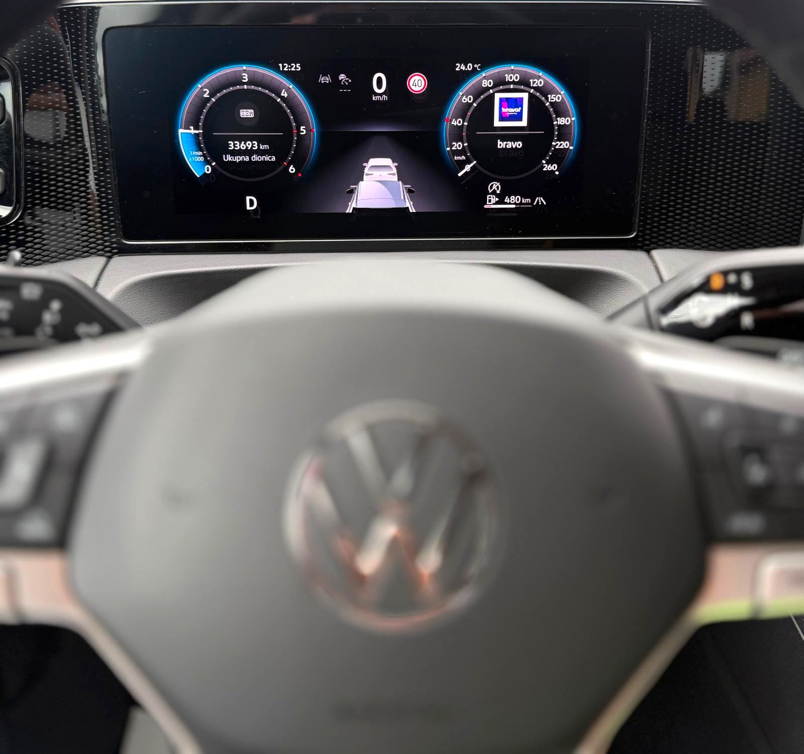 VW Tiguan 2,0 TDi AUTOMATIK ⭐️ TVORNIČKA GARANCIJA 5 GODINA ⭐️, fotografija 14