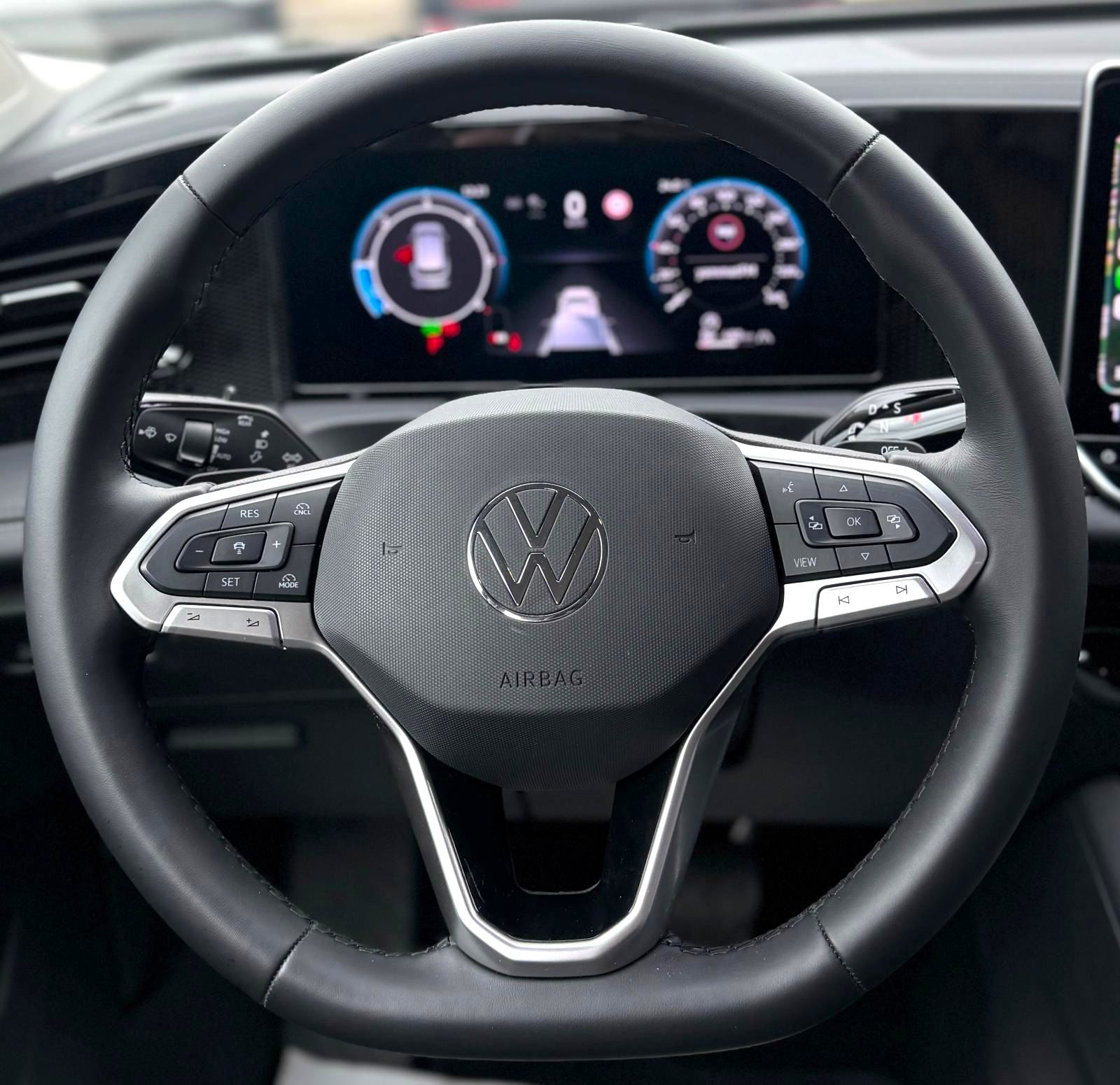 VW Tiguan 2,0 TDi AUTOMATIK ⭐️ TVORNIČKA GARANCIJA 5 GODINA ⭐️, fotografija 13