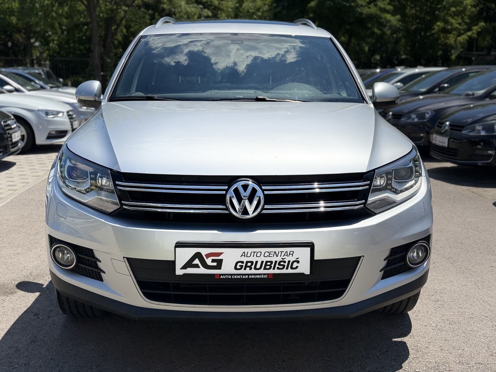 VW Tiguan 2,0 TDI *BiXenon* *Panorama* *Full oprema* *Servisna knjiga*, fotografija 2