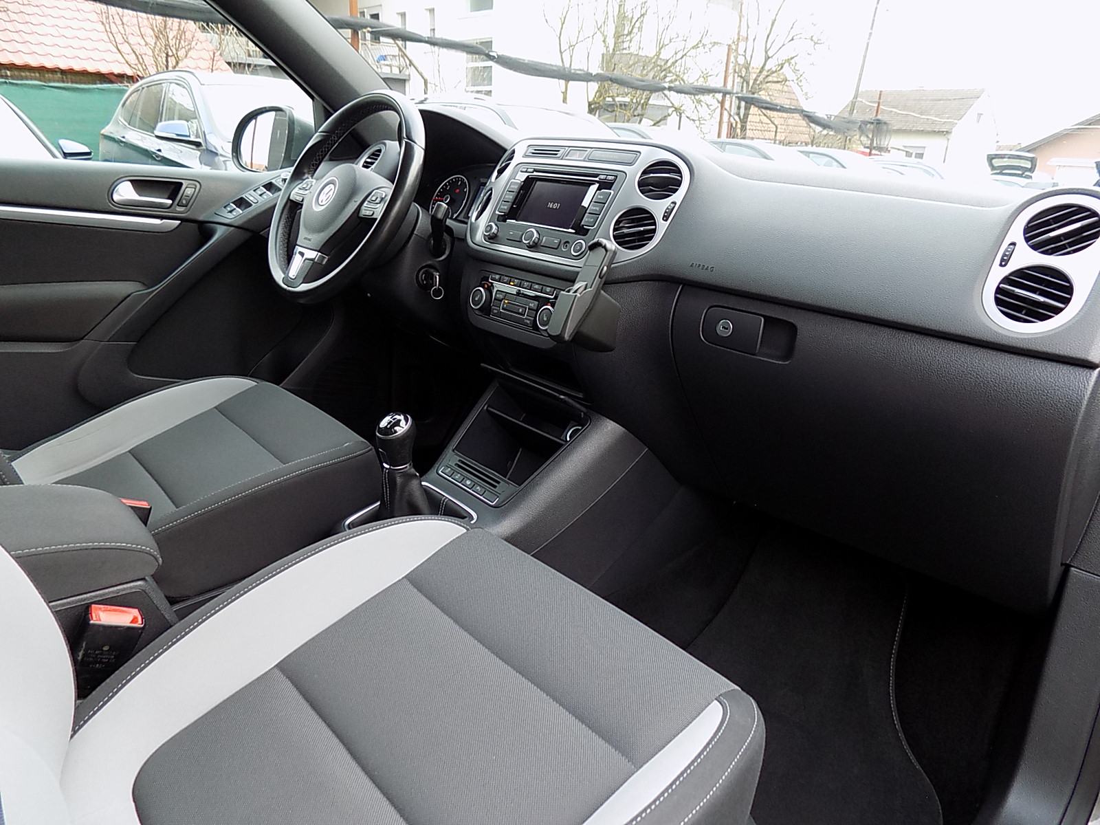 VW Tiguan 2,0 TDI BMT LIFE NAVIGACIJA, AUT. KLIMA, PARK PILOT, fotografija 13