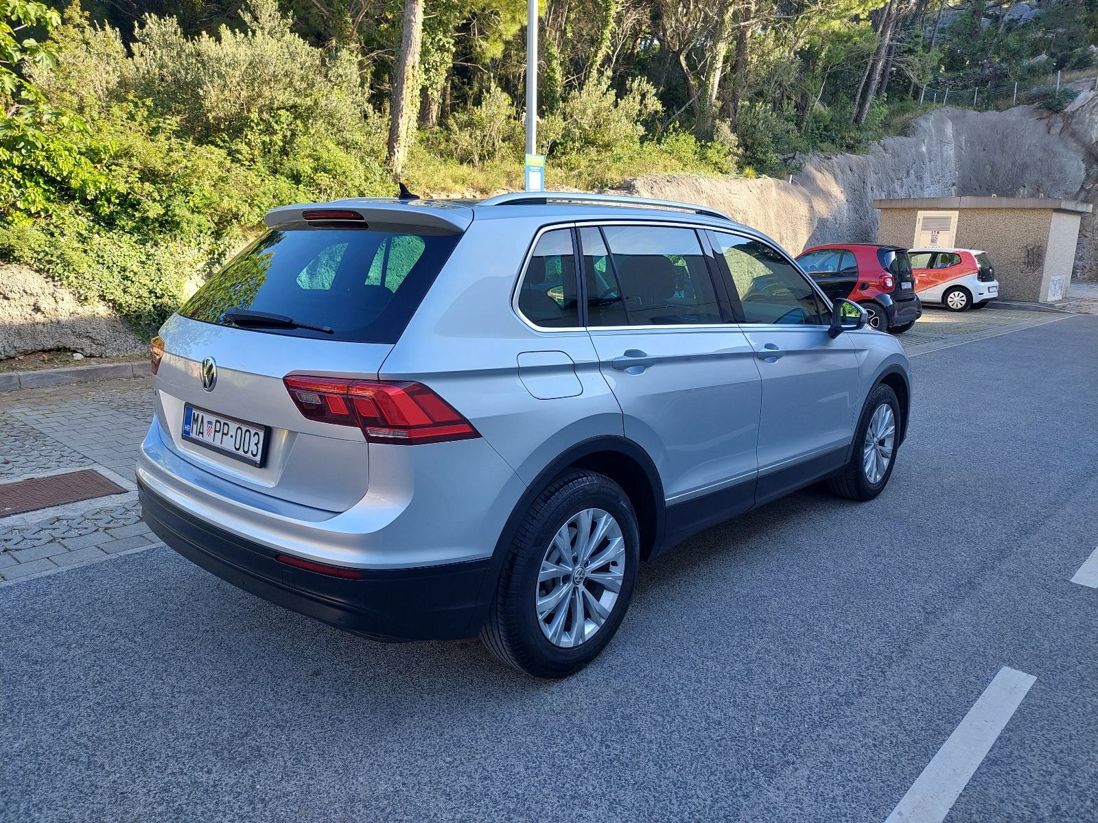 VW Tiguan 2,0 TDI BMT*PANORAMA*HR.AUTO*, fotografija 6