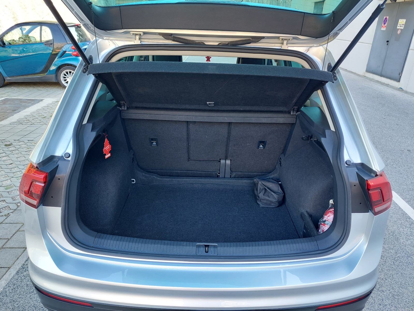 VW Tiguan 2,0 TDI BMT*PANORAMA*HR.AUTO*, fotografija 19