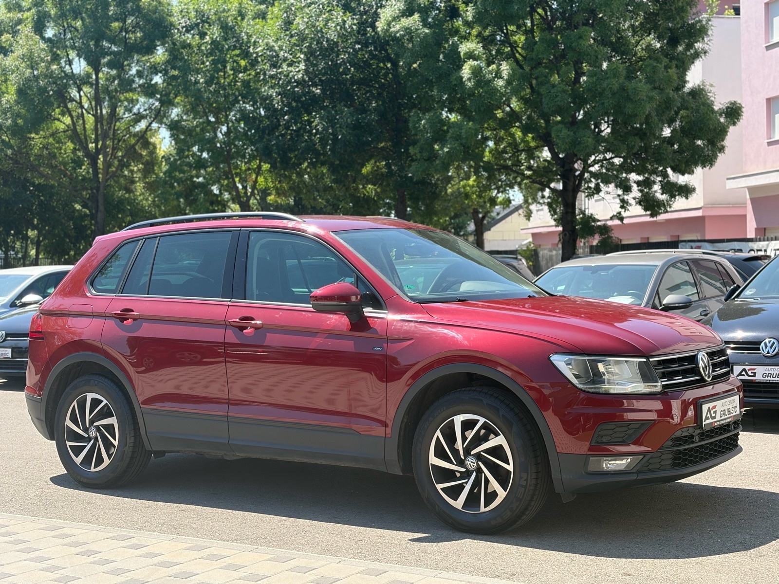 VW Tiguan 2,0 TDI 4MOTION *Servisna* *Top stanje!* *Jamstvo*, fotografija 6