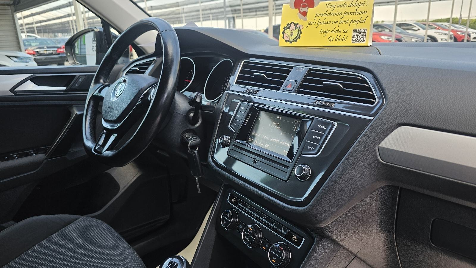 VW Tiguan 2,0 TDI,CLIMATRONIC,P.RAČUNALOP,ALU,134000KM,TOP,REG.5/2027, fotografija 10