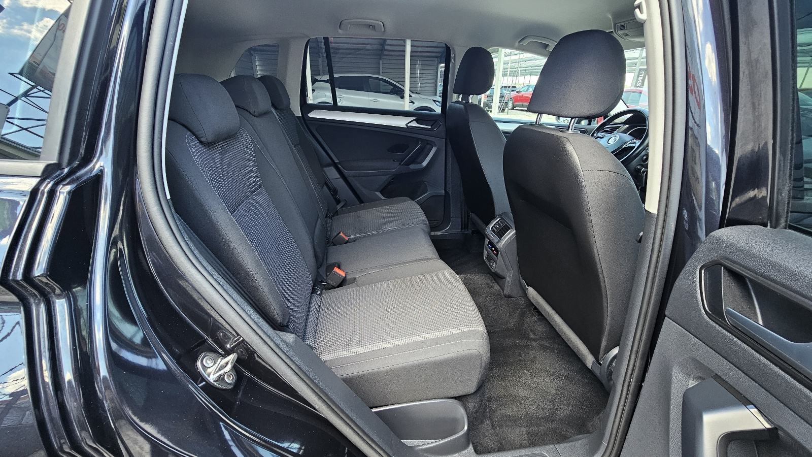 VW Tiguan 2,0 TDI,CLIMATRONIC,P.RAČUNALOP,ALU,134000KM,TOP,REG.5/2027, fotografija 11