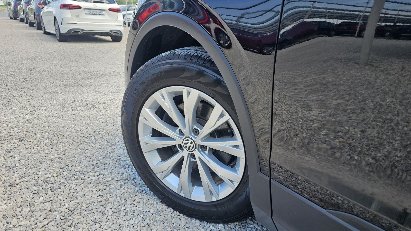 VW Tiguan 2,0 TDI,CLIMATRONIC,P.RAČUNALOP,ALU,134000KM,TOP,REG.5/2027, fotografija 6