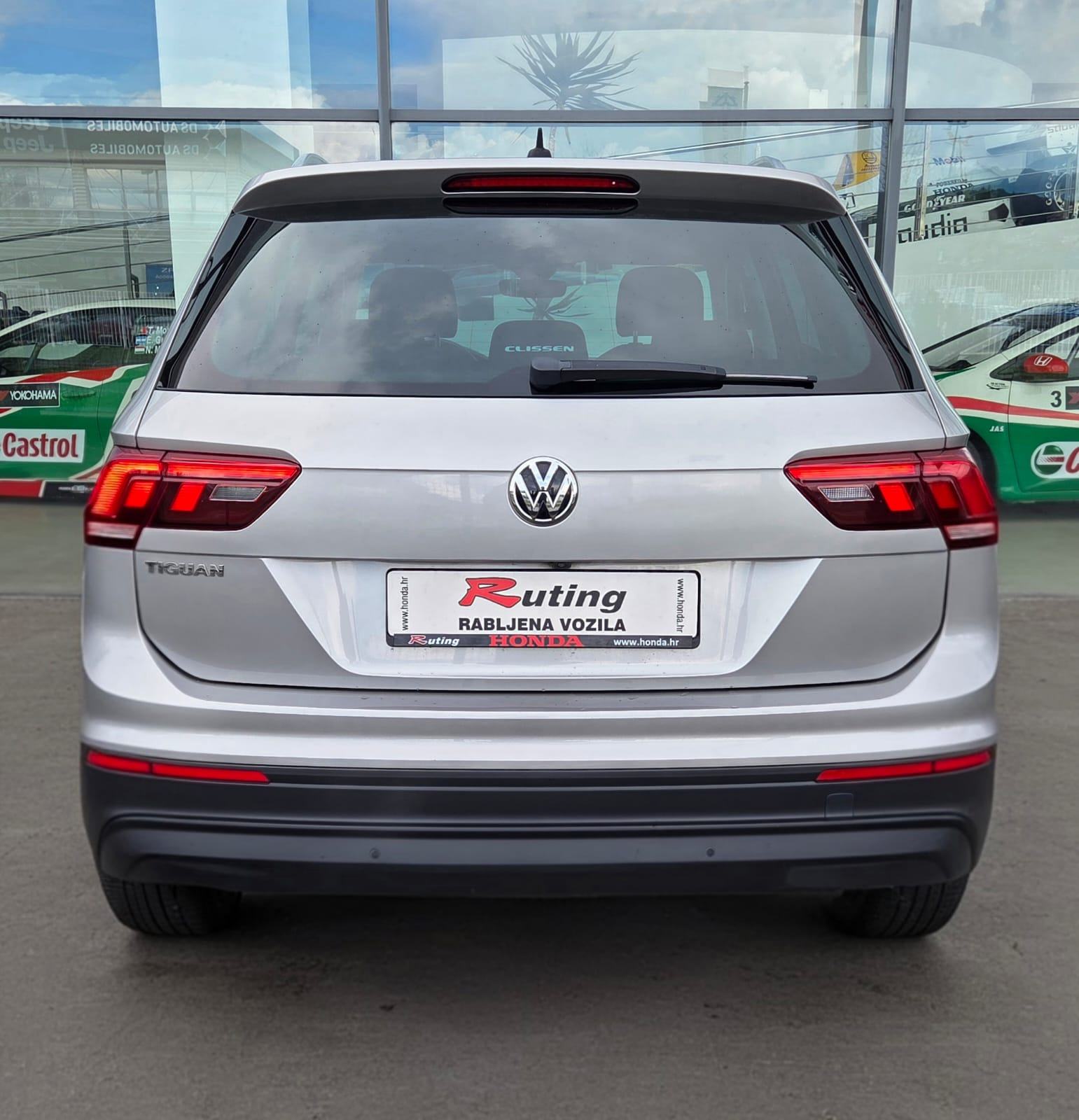 VW Tiguan 2,0 TDI COMFORTLINE*ALU NAVI KAMERA PARK PILOT*GARANCIJA*, fotografija 5