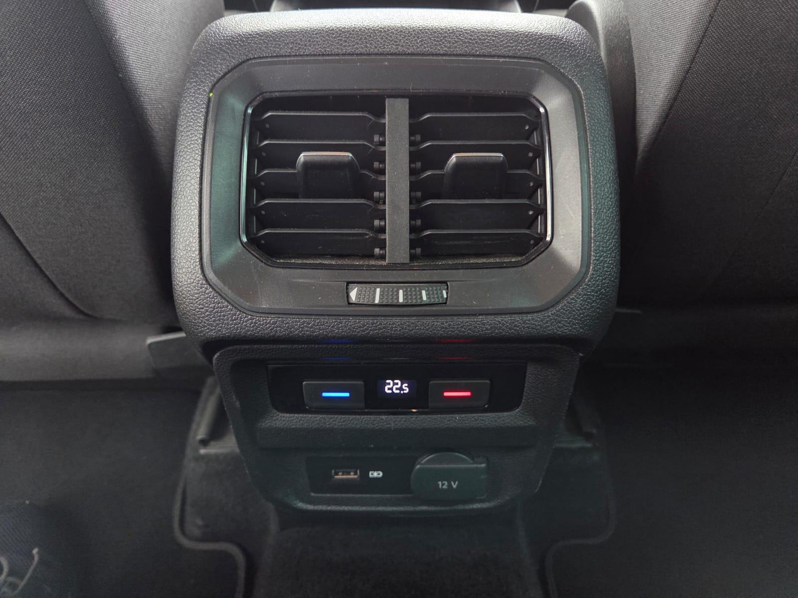 VW Tiguan 2,0 TDI COMFORTLINE*ALU NAVI KAMERA PARK PILOT*GARANCIJA*, fotografija 20