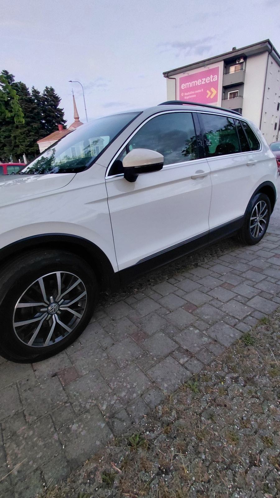 VW Tiguan 2,0 TDI comfortline, prvi vlanik, FIKSNA CIJENA, fotografija 3