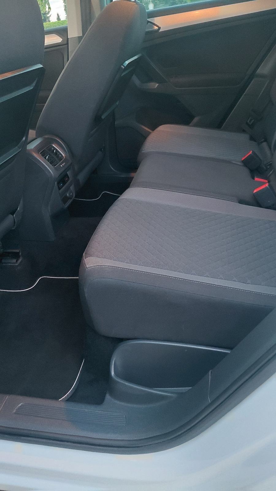 VW Tiguan 2,0 TDI comfortline, prvi vlanik, FIKSNA CIJENA, fotografija 11