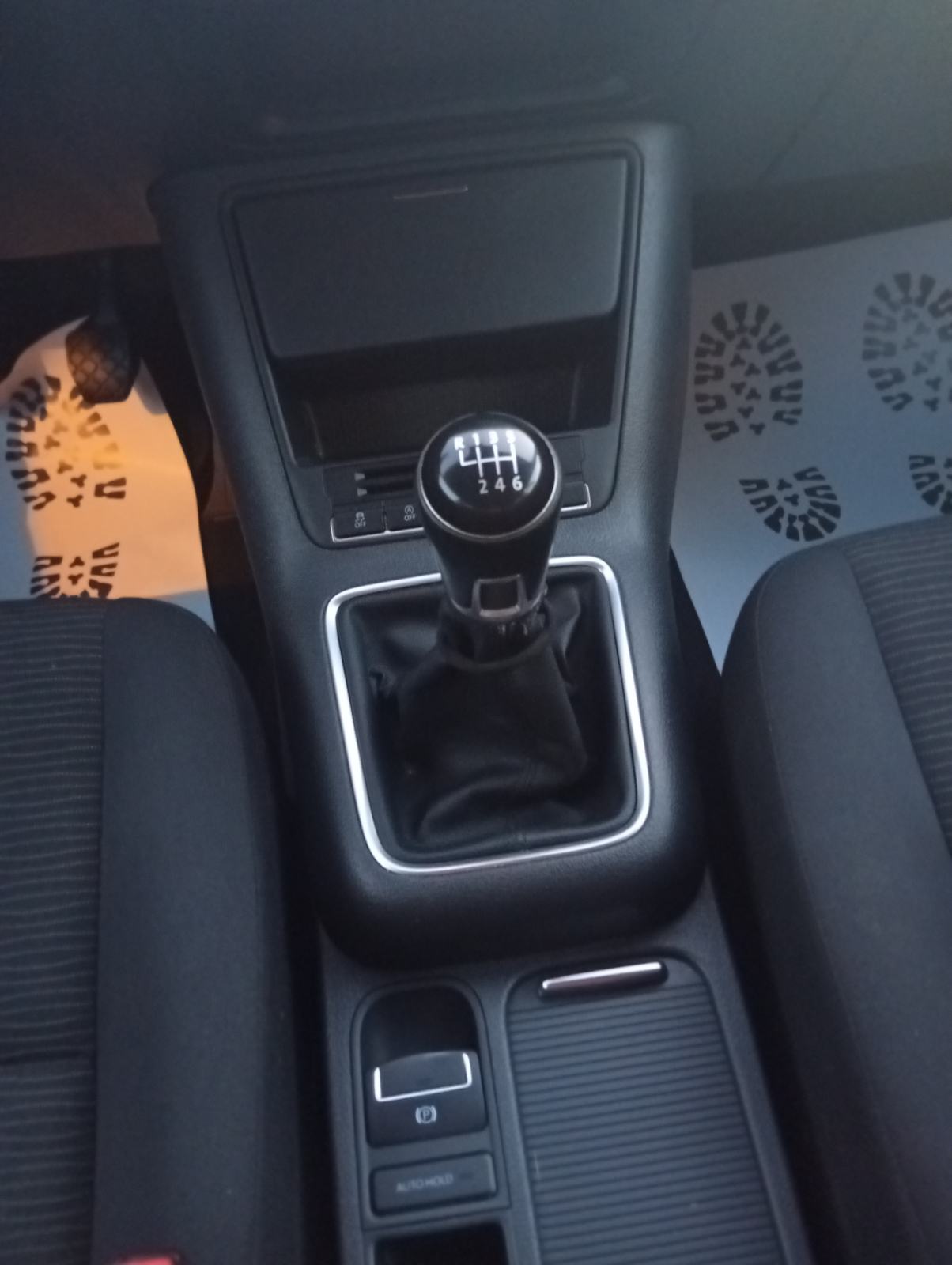 VW Tiguan 2,0 TDI Cross mod.2016 - 159 TKM/ MEDIA/ ALU/ PDC/ V.SERVIS, fotografija 17