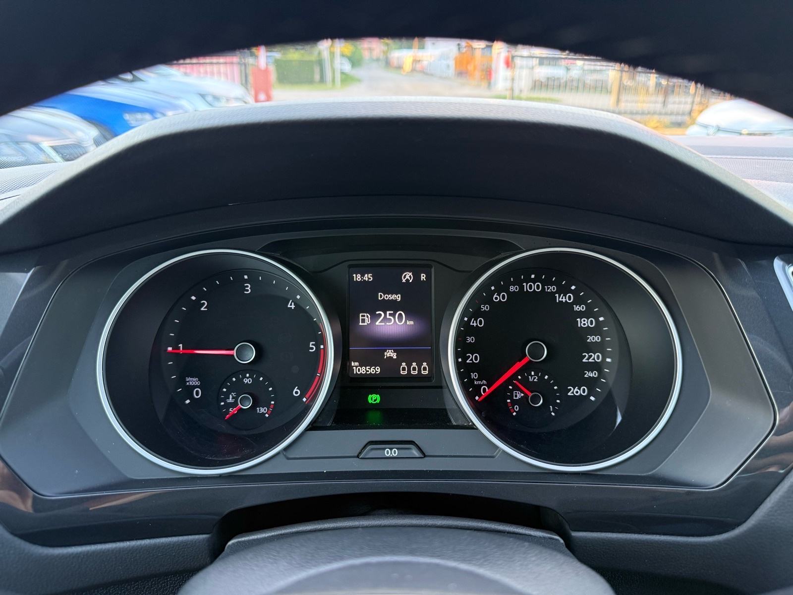 VW Tiguan 2,0 TDI DSG - 1. Vlasnik - 108.000 km - KAO NOVI, fotografija 17