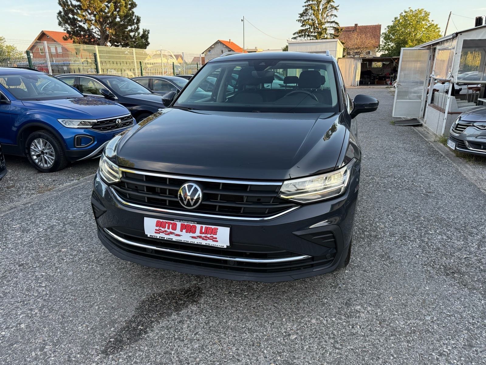 VW Tiguan 2,0 TDI DSG - 1. Vlasnik - 108.000 km - KAO NOVI, fotografija 6