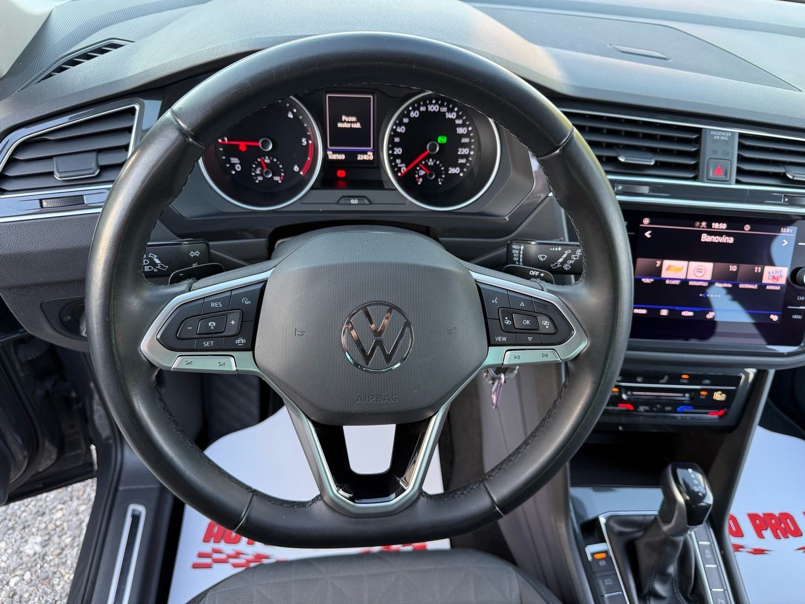 VW Tiguan 2,0 TDI DSG - 1. Vlasnik - 108.000 km - KAO NOVI, fotografija 16
