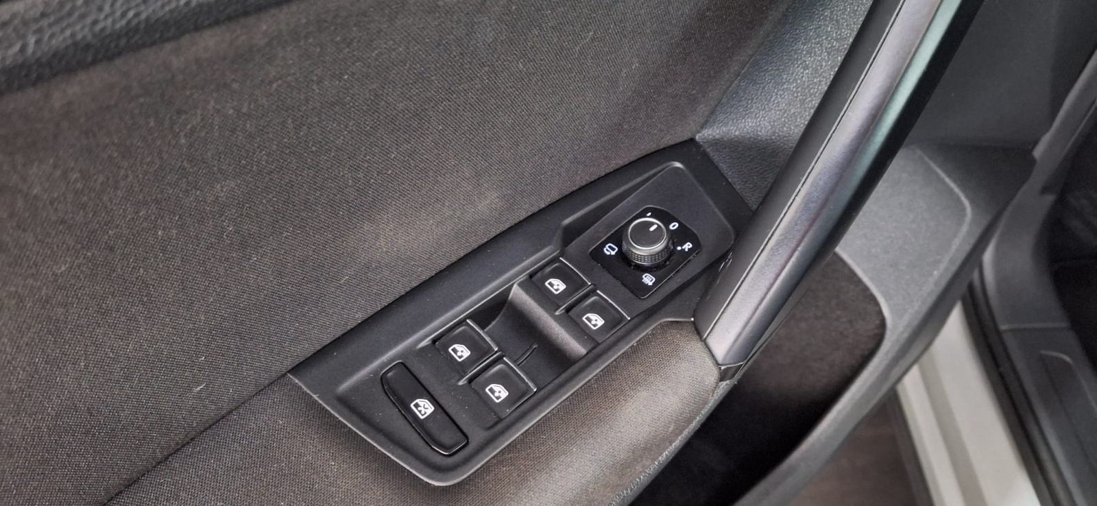 VW Tiguan 2,0 TDI DSG, 110 KW, LED, NAVI, PDC, JAMSTVO, LEASING, fotografija 11
