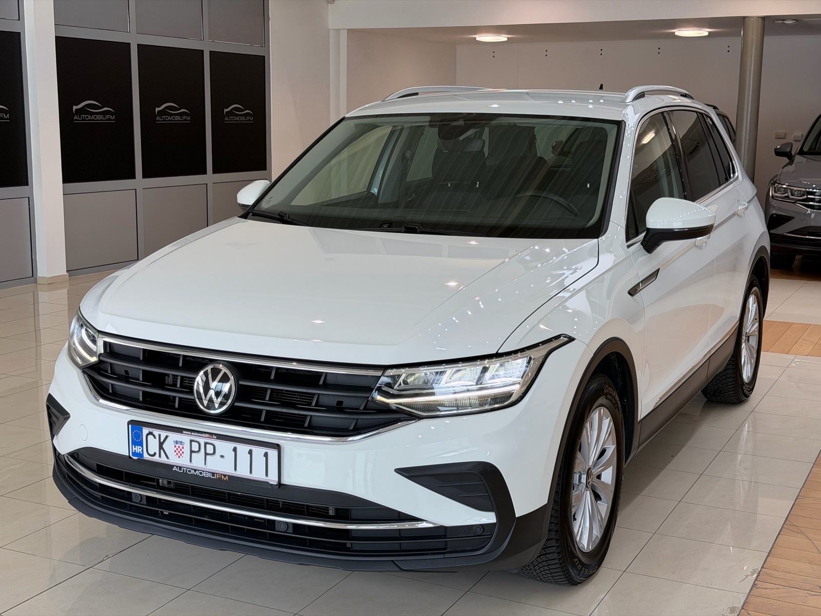VW TIGUAN 2,0 TDI | DSG | 12/2021 | LED | ACC | LANE | PDC | JAMSTVO |, pogled izvana - slika 1
