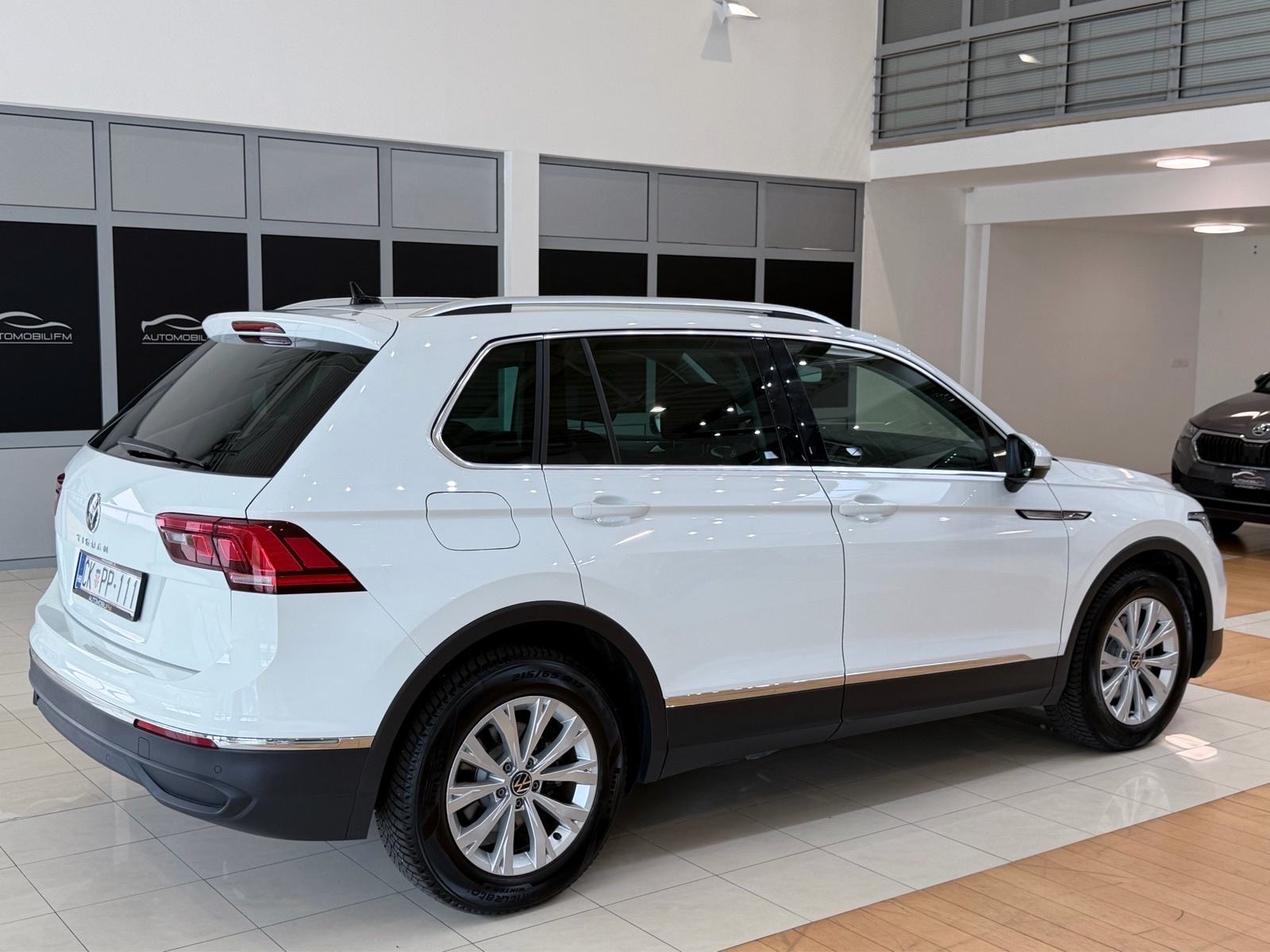 VW TIGUAN 2,0 TDI | DSG | 12/2021 | LED | ACC | LANE | PDC | JAMSTVO |, fotografija 9