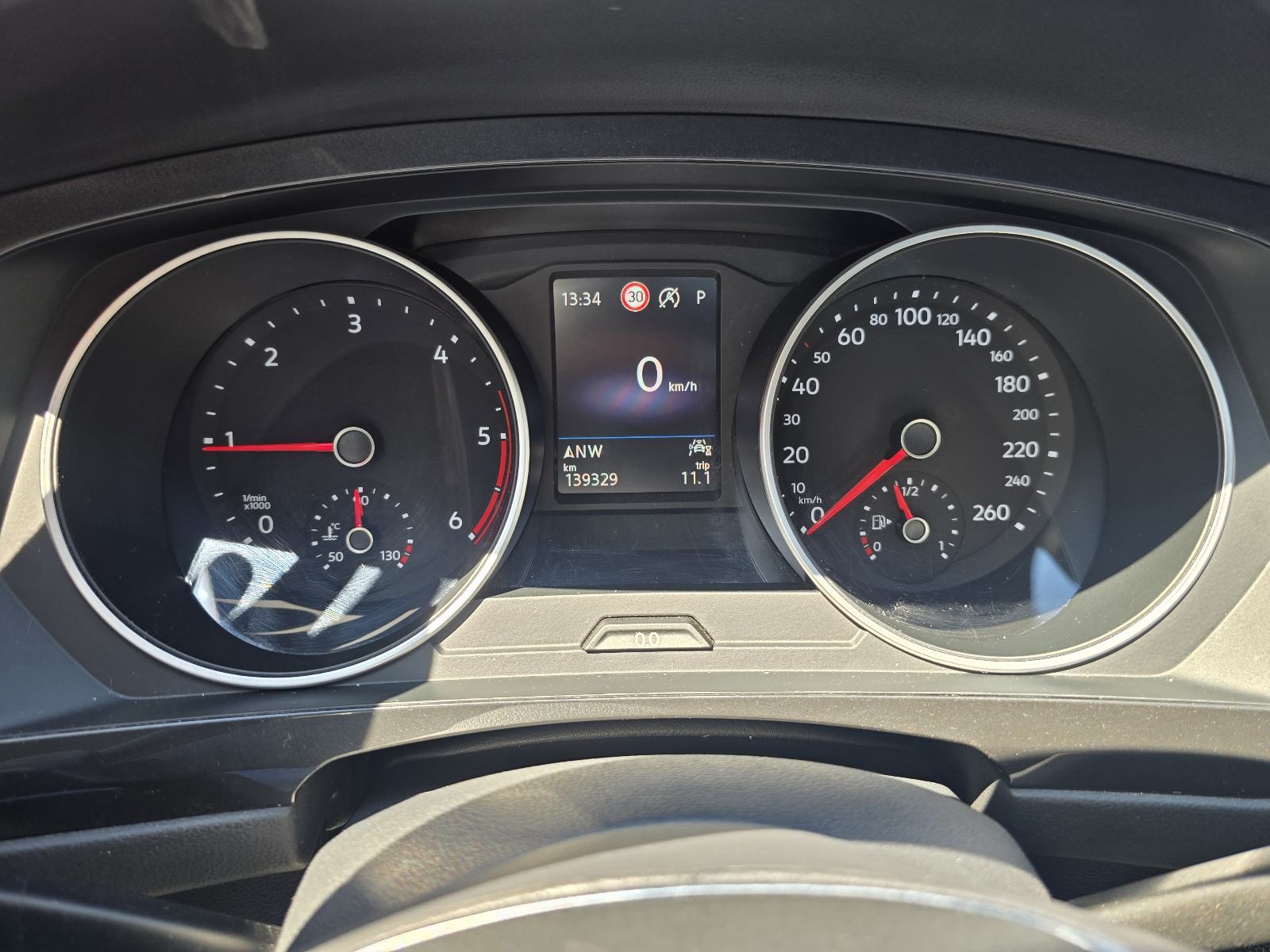 VW Tiguan 2,0 TDI DSG - 2020 - 4x4 - SERVISNA - GARANCIJA - REG.1.GOD, fotografija 12