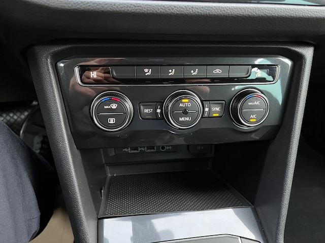 VW Tiguan 2,0 TDI DSG, 2020 god, 118800 km, servisna knjižica, fotografija 11