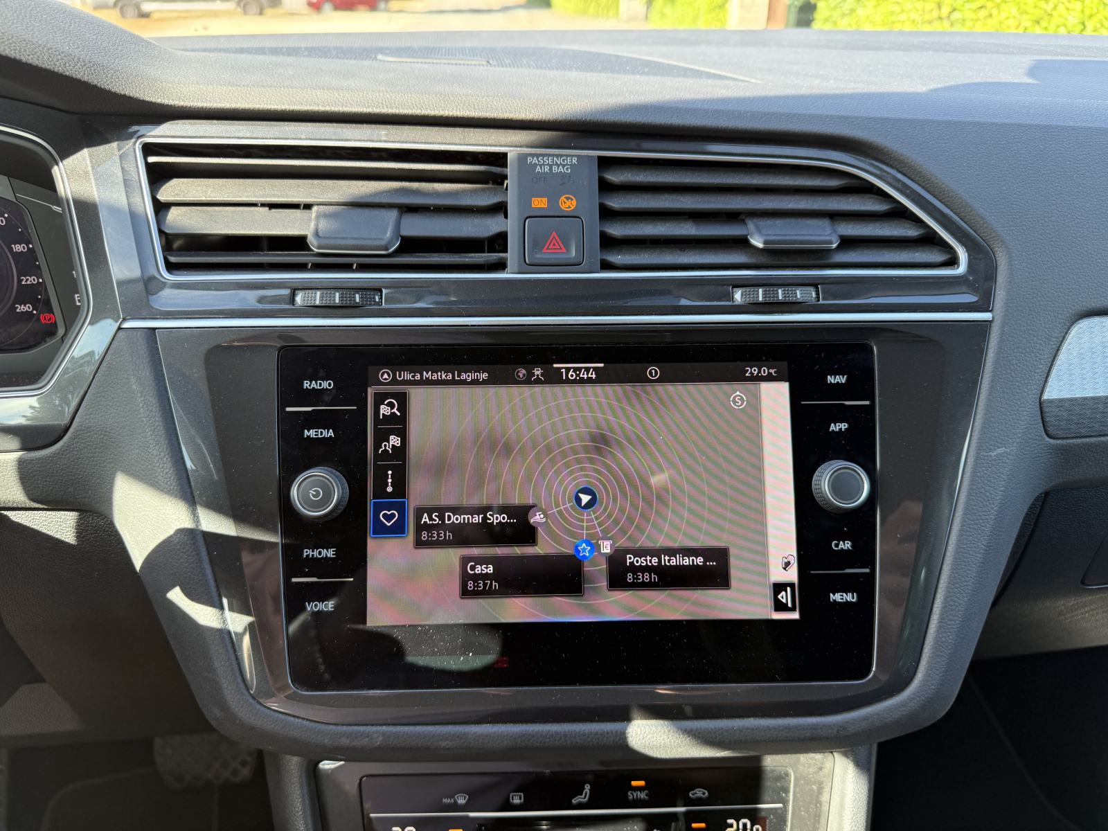 VW TIGUAN 2.0 TDI DSG 2022. God - 43 500 KM - *Life* - SUSTAV PDV-A!, fotografija 14