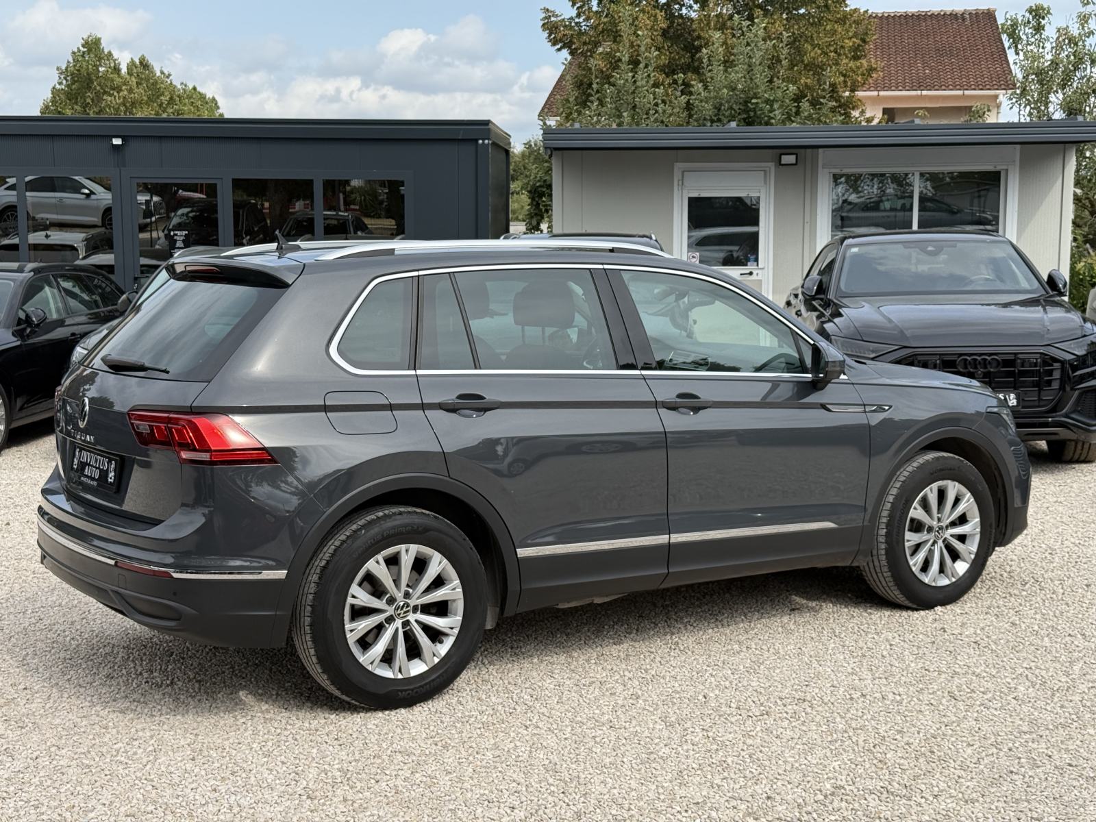 VW TIGUAN 2.0 TDI DSG 2022. God - 43 500 KM - *Life* - SUSTAV PDV-A!, fotografija 4