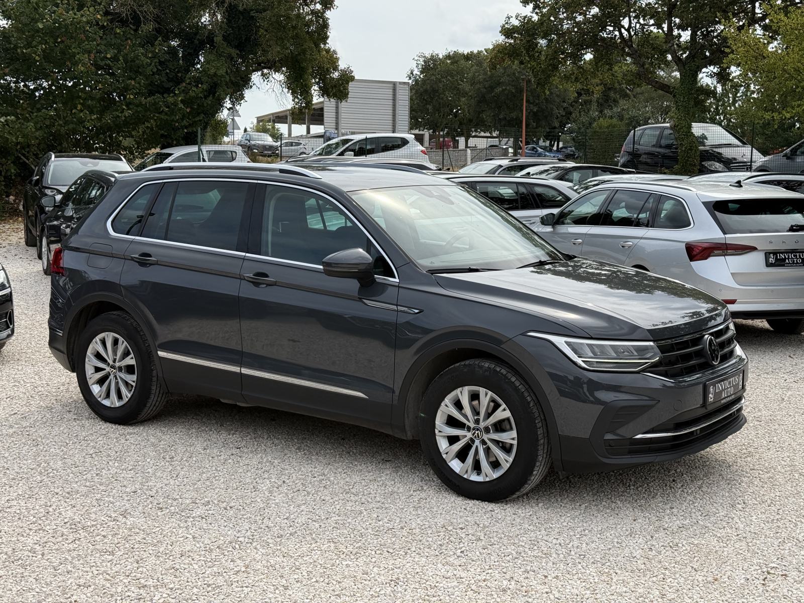 VW TIGUAN 2.0 TDI DSG 2022. God - 43 500 KM - *Life* - SUSTAV PDV-A!, fotografija 3