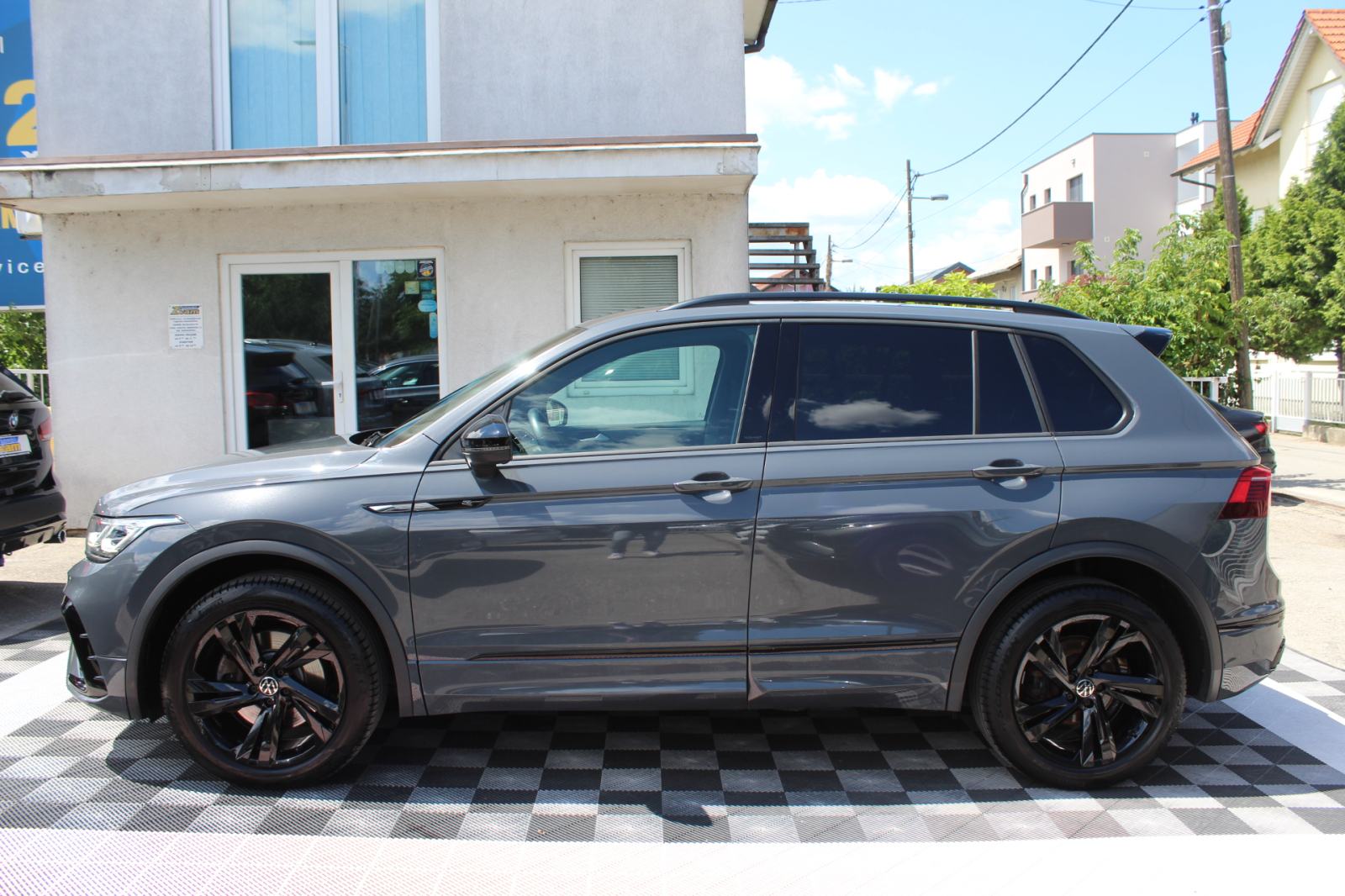 VW Tiguan 2,0 TDI DSG 4MOTION, 3xR-LINE, 200KS, VIRTUAL, GARANCIJA, fotografija 4