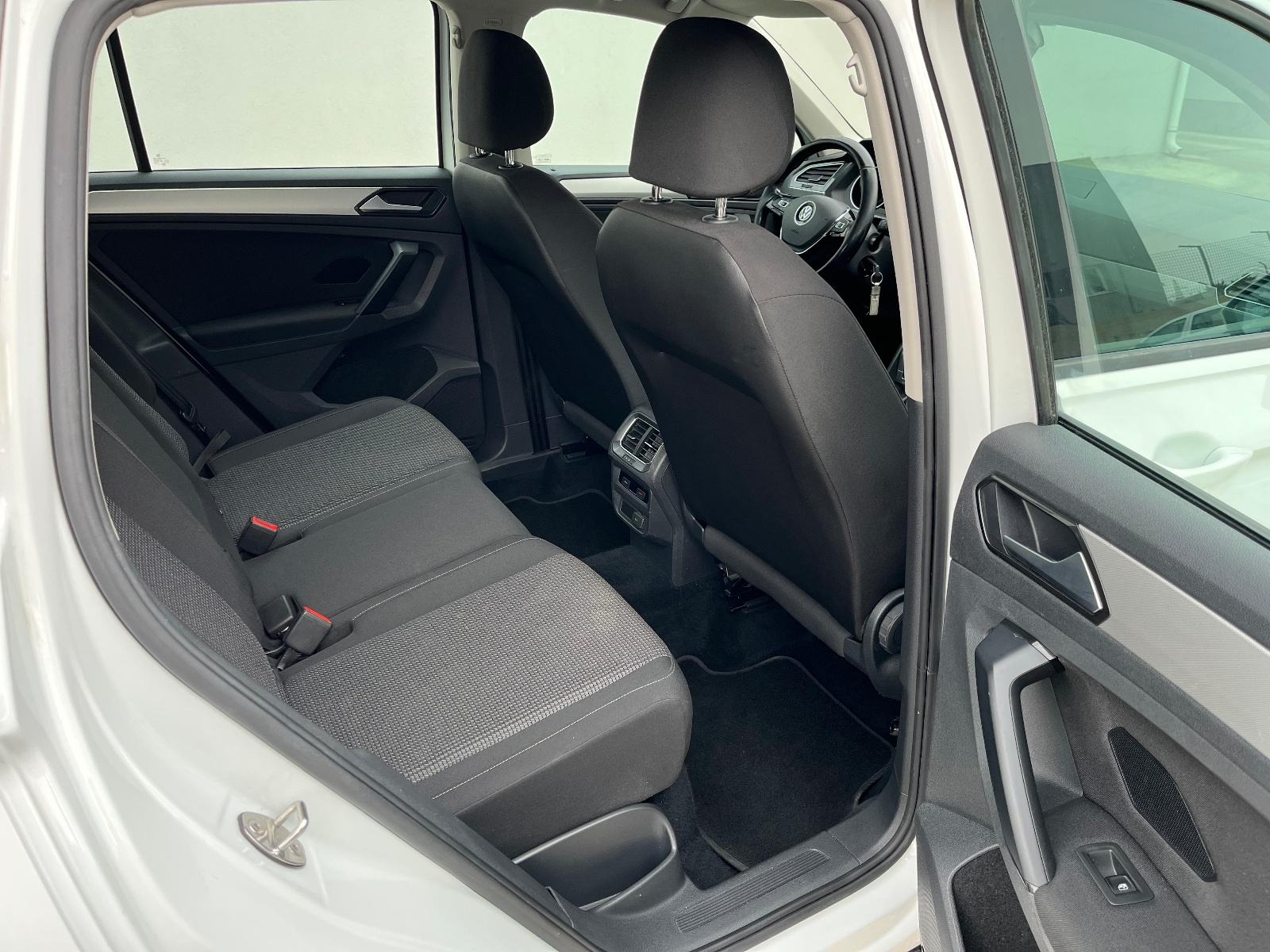 VW Tiguan 2.0 TDI DSG 4Motion, fotografija 12