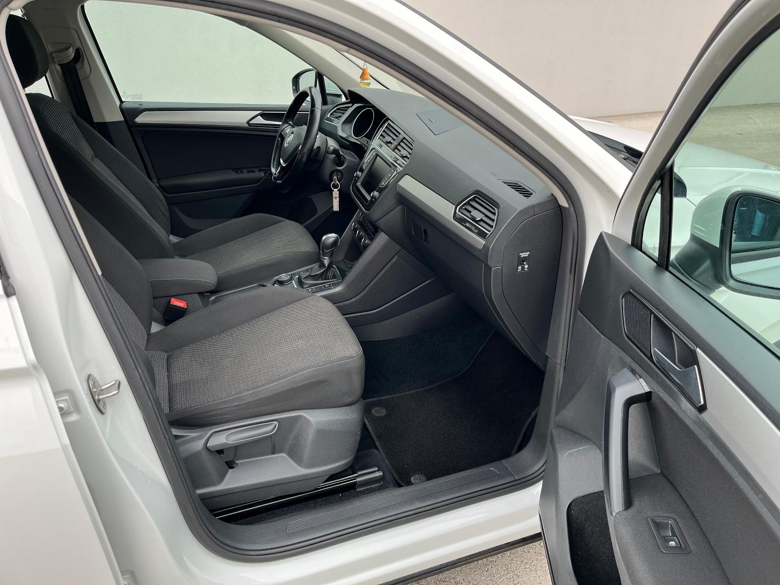 VW Tiguan 2.0 TDI DSG 4Motion, fotografija 13