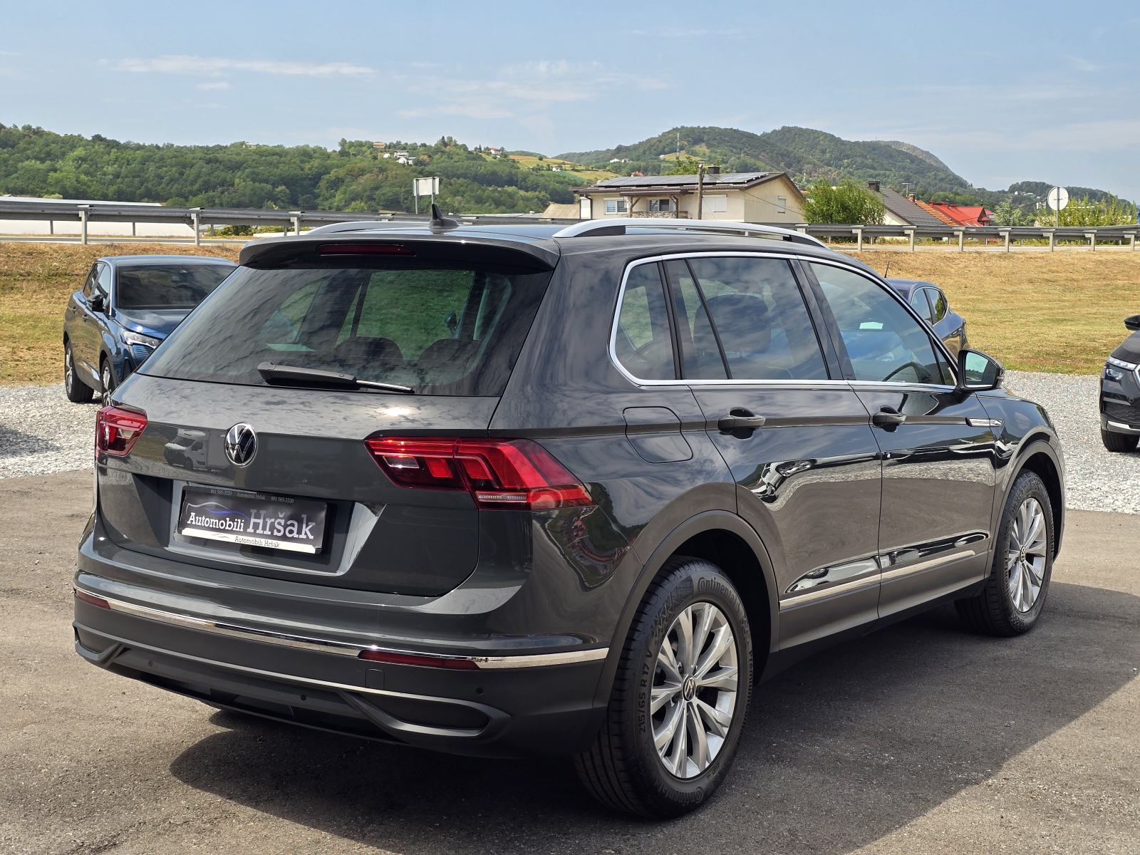 VW Tiguan 2,0 TDI DSG⭐ALCANTARA, AMBIENT LIGHT, GRIJANJE SJEDALA⭐, pogled izvana - slika 5